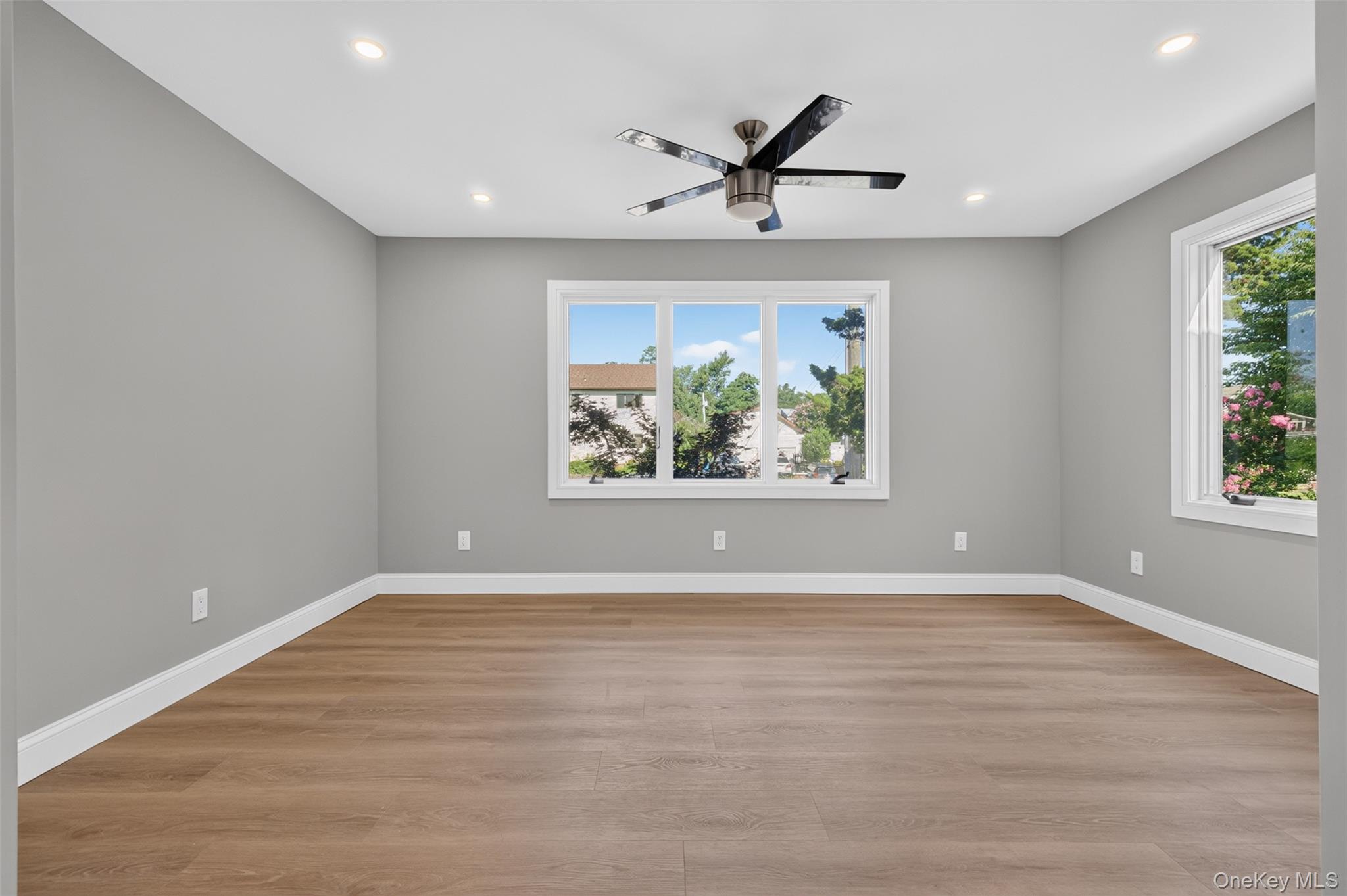 35 Adams Avenue Property Photo 21