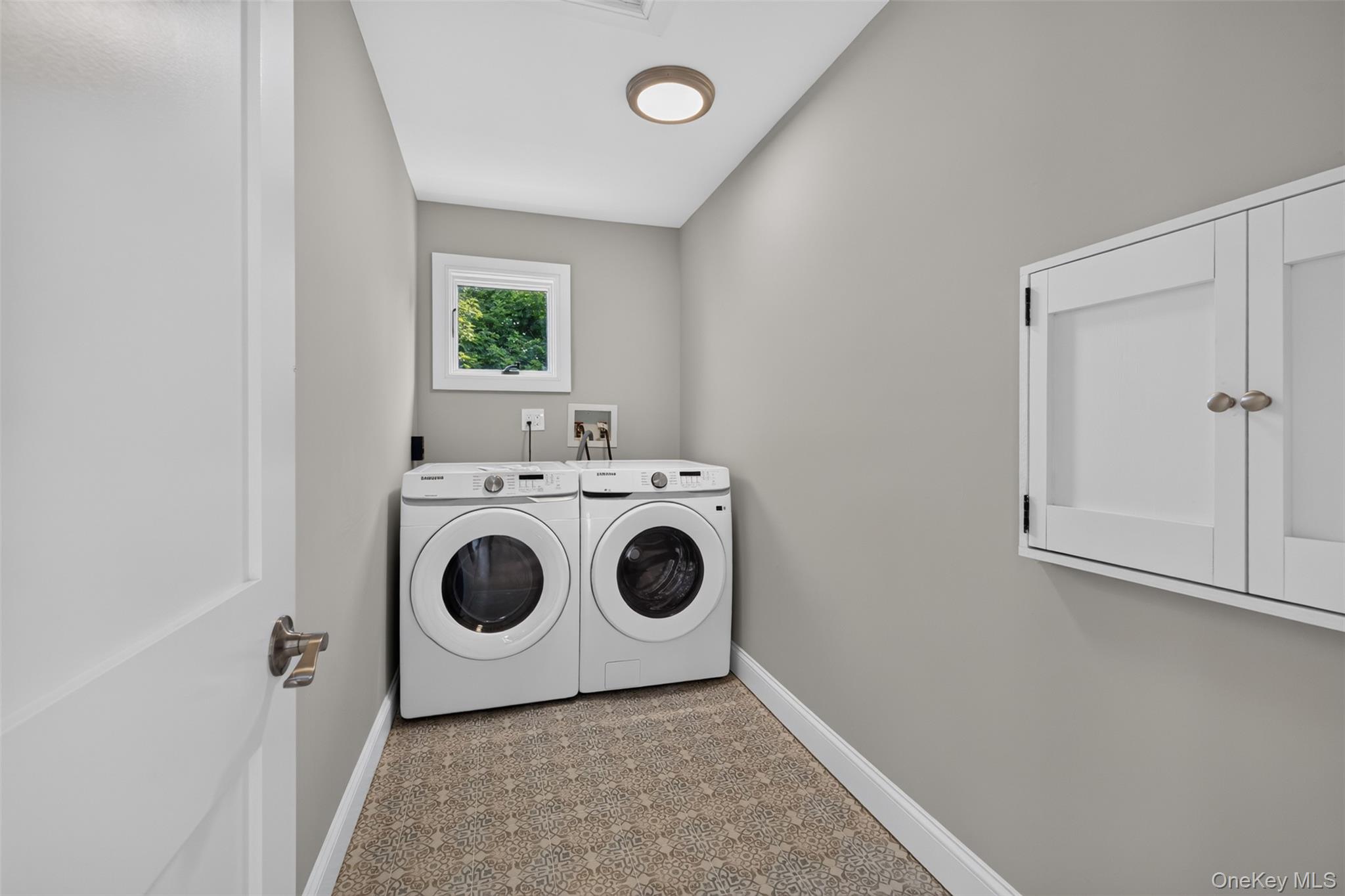 35 Adams Avenue Property Photo 36