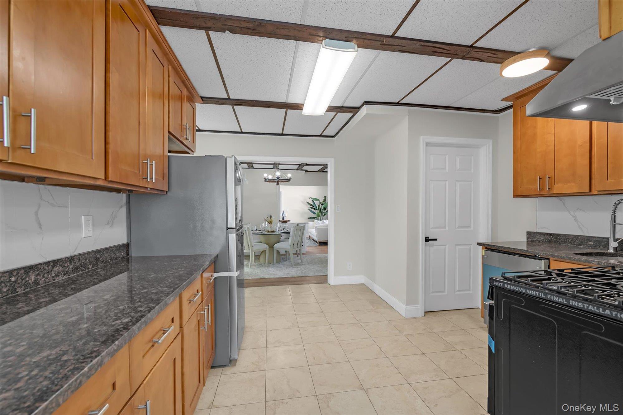 31 Walters Avenue Property Photo 9