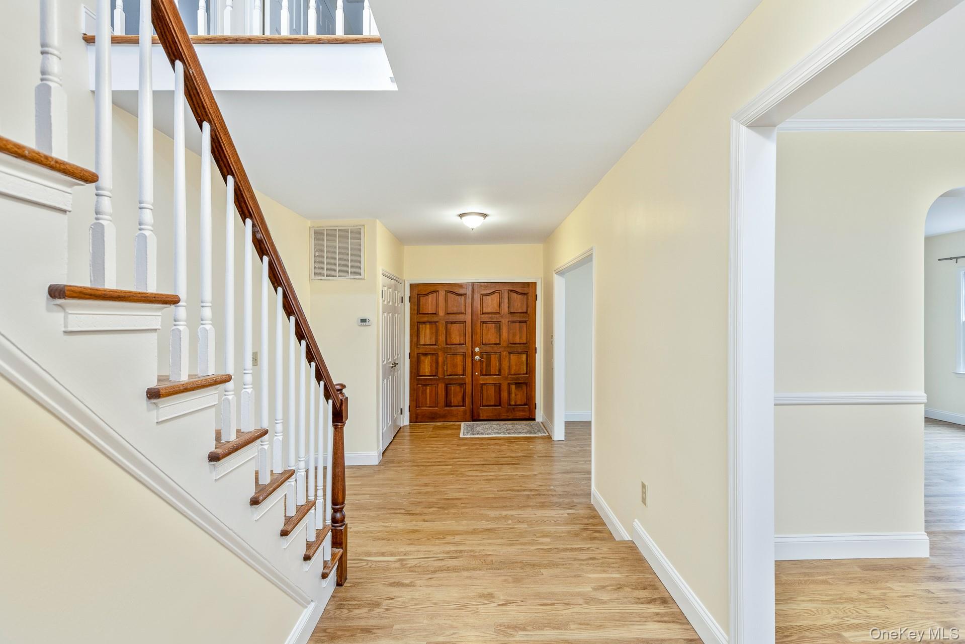 451 River Road Property Photo 4