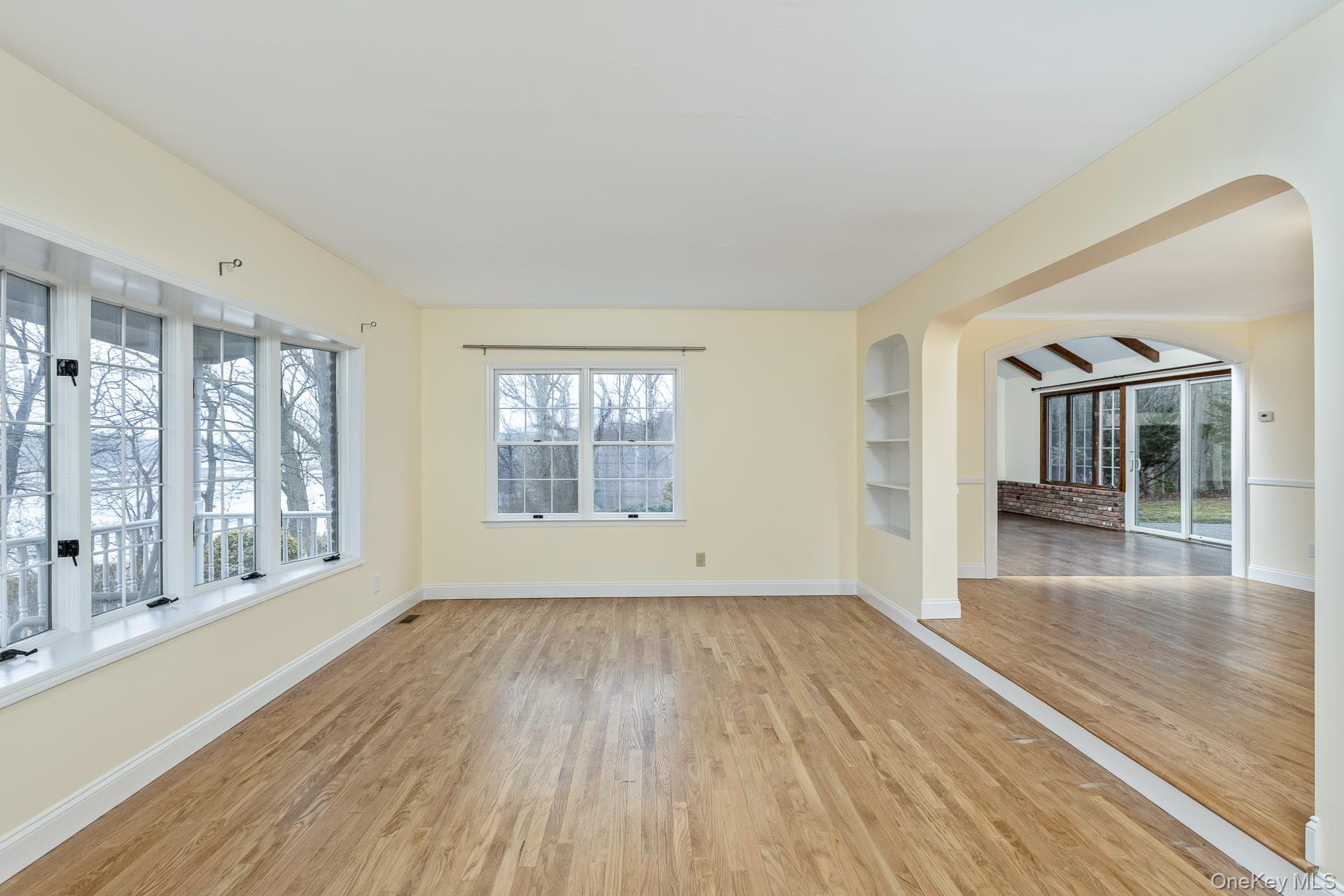 451 River Road Property Photo 5