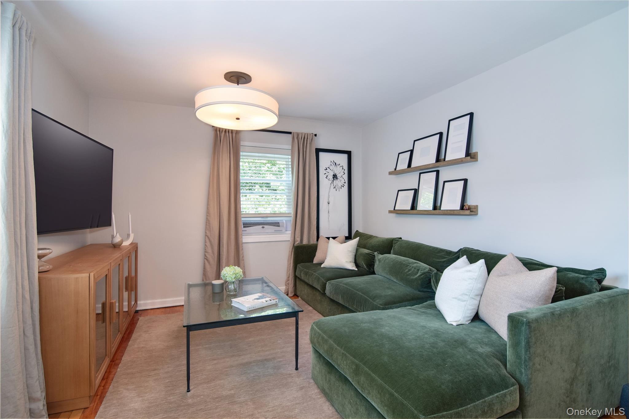 330 S Broadway B10 Property Photo 3