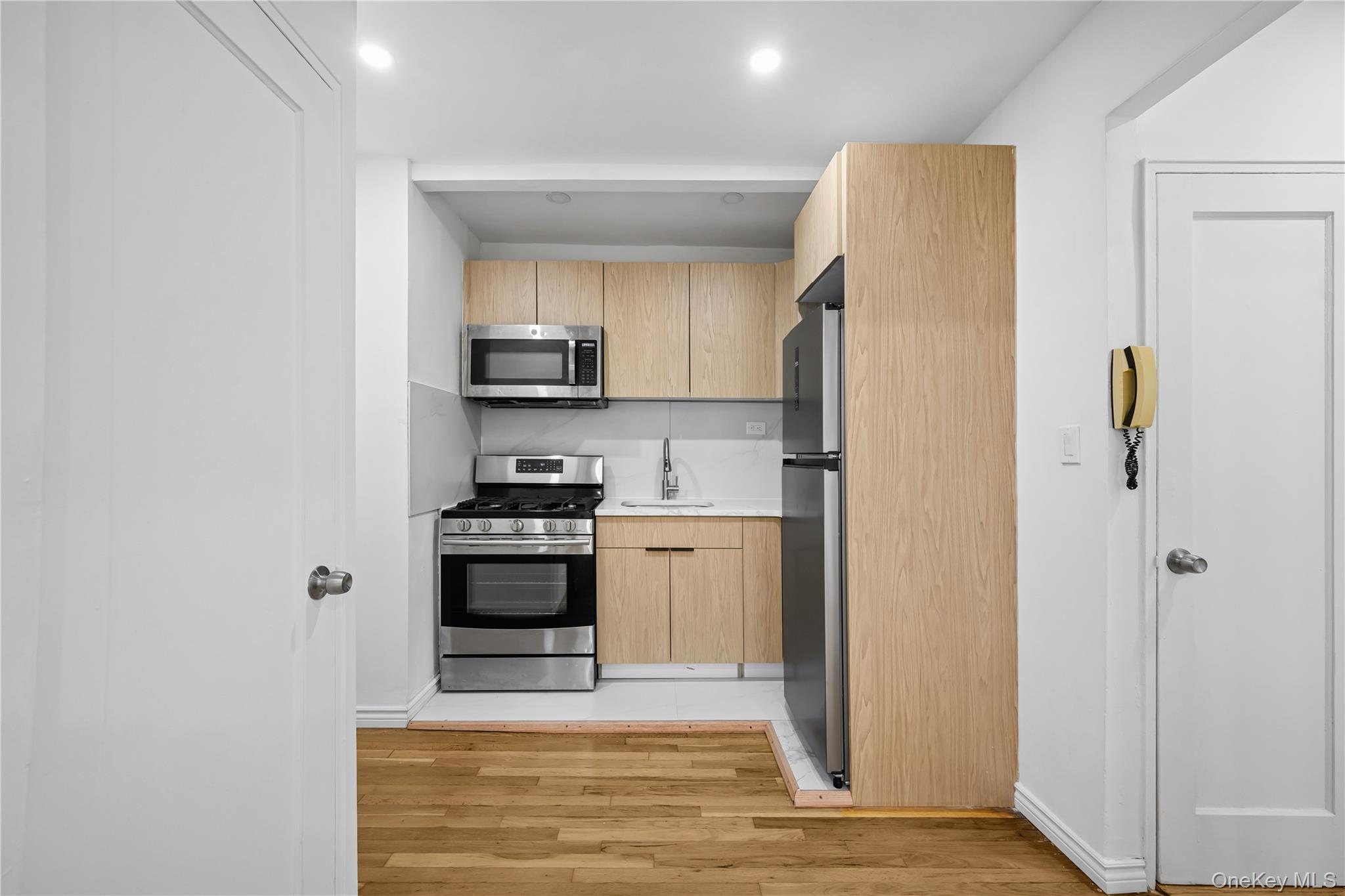 99-63 66th Avenue 2c Property Photo 11