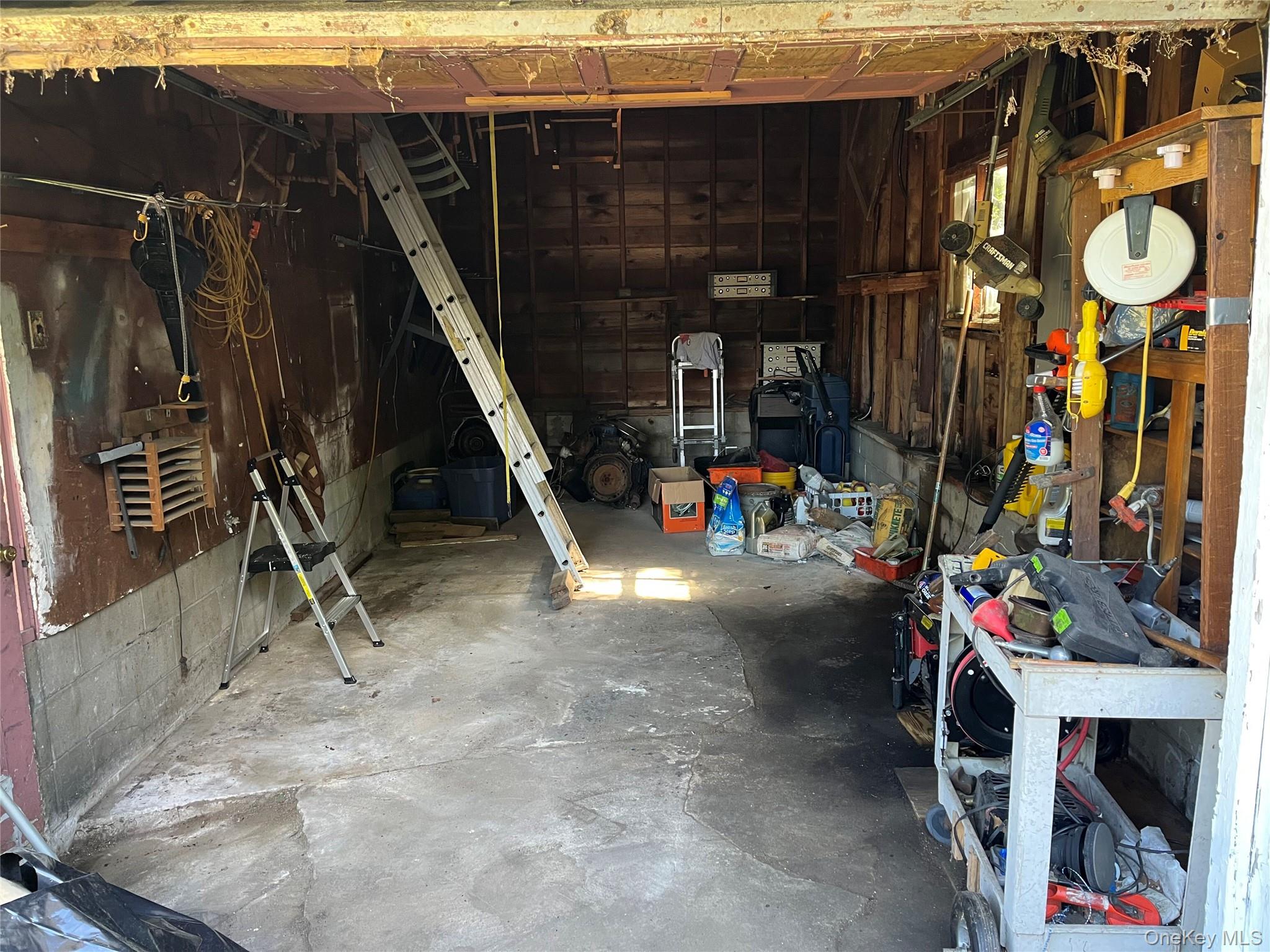 68 Alcolade Drive Property Photo 19