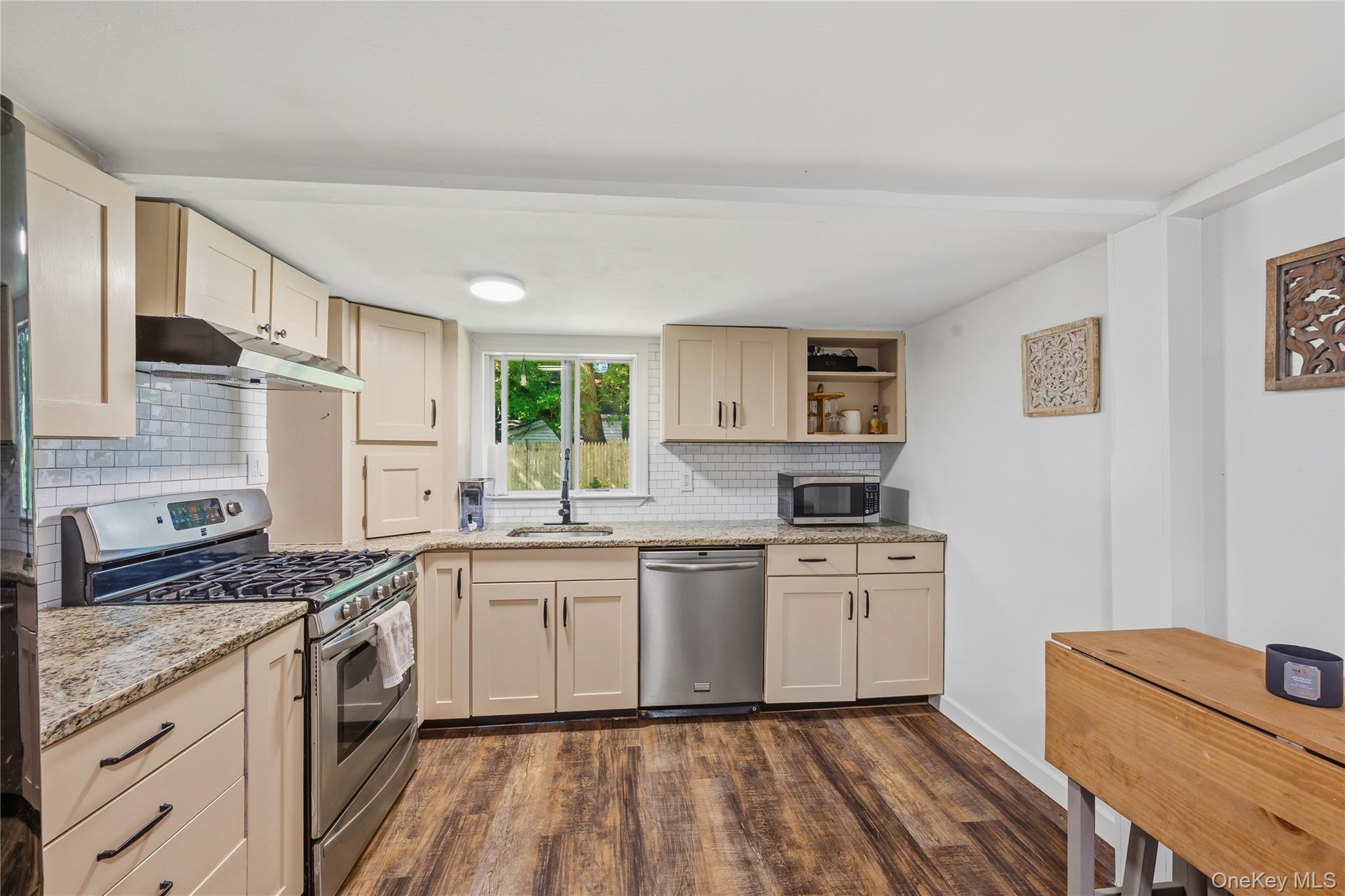 4 Hulse Street Property Photo 11