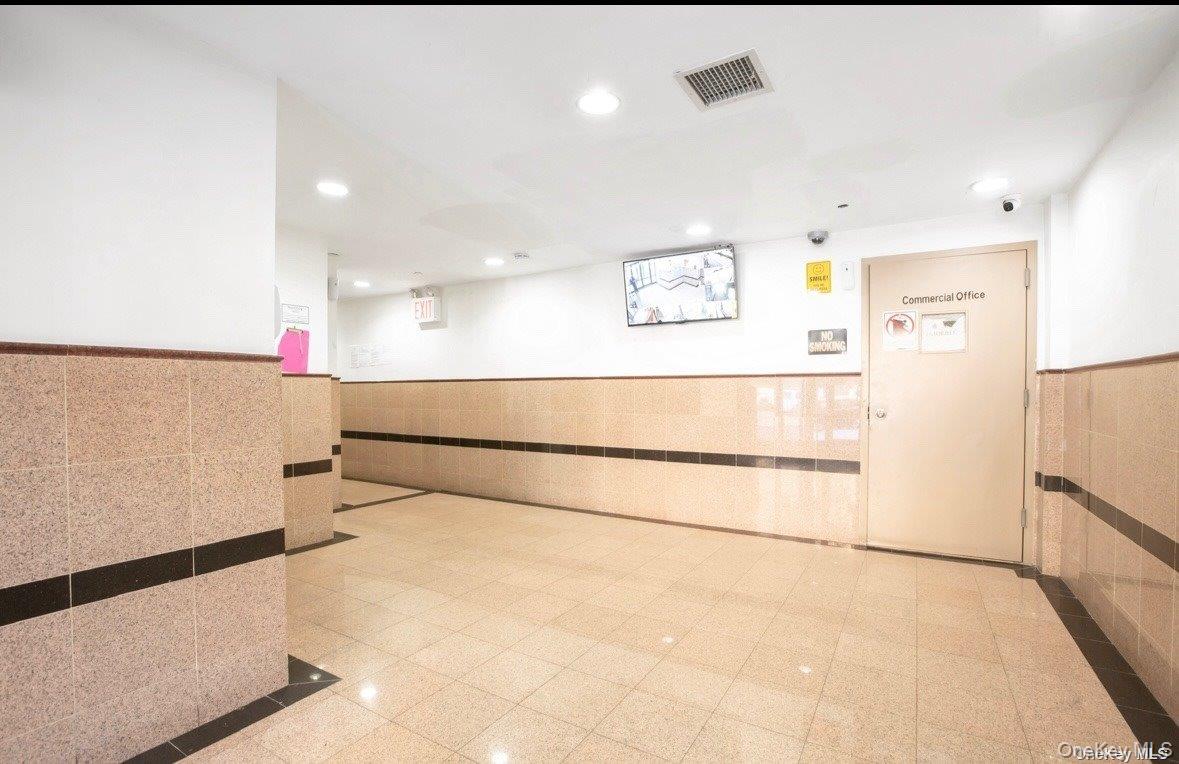 136-16 35th Avenue 7c Property Photo 16