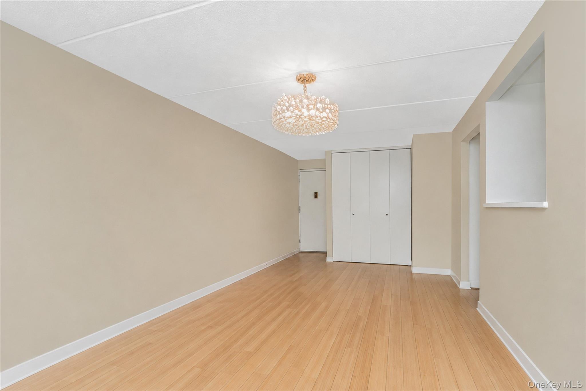 1155 Warburton Avenue 11f Property Photo 5