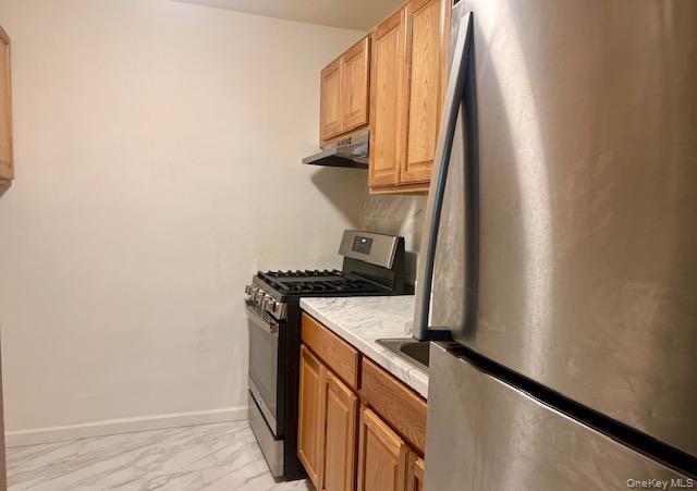 310 Lenox Road 4u Property Photo 2