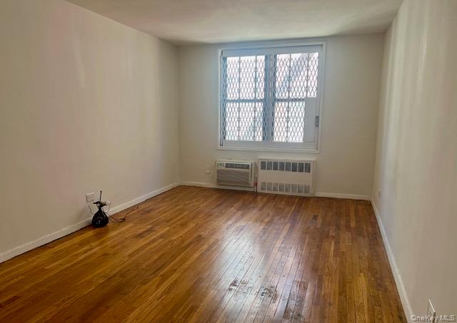 310 Lenox Road 4u Property Photo 7