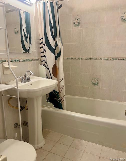 310 Lenox Road 4u Property Photo 8