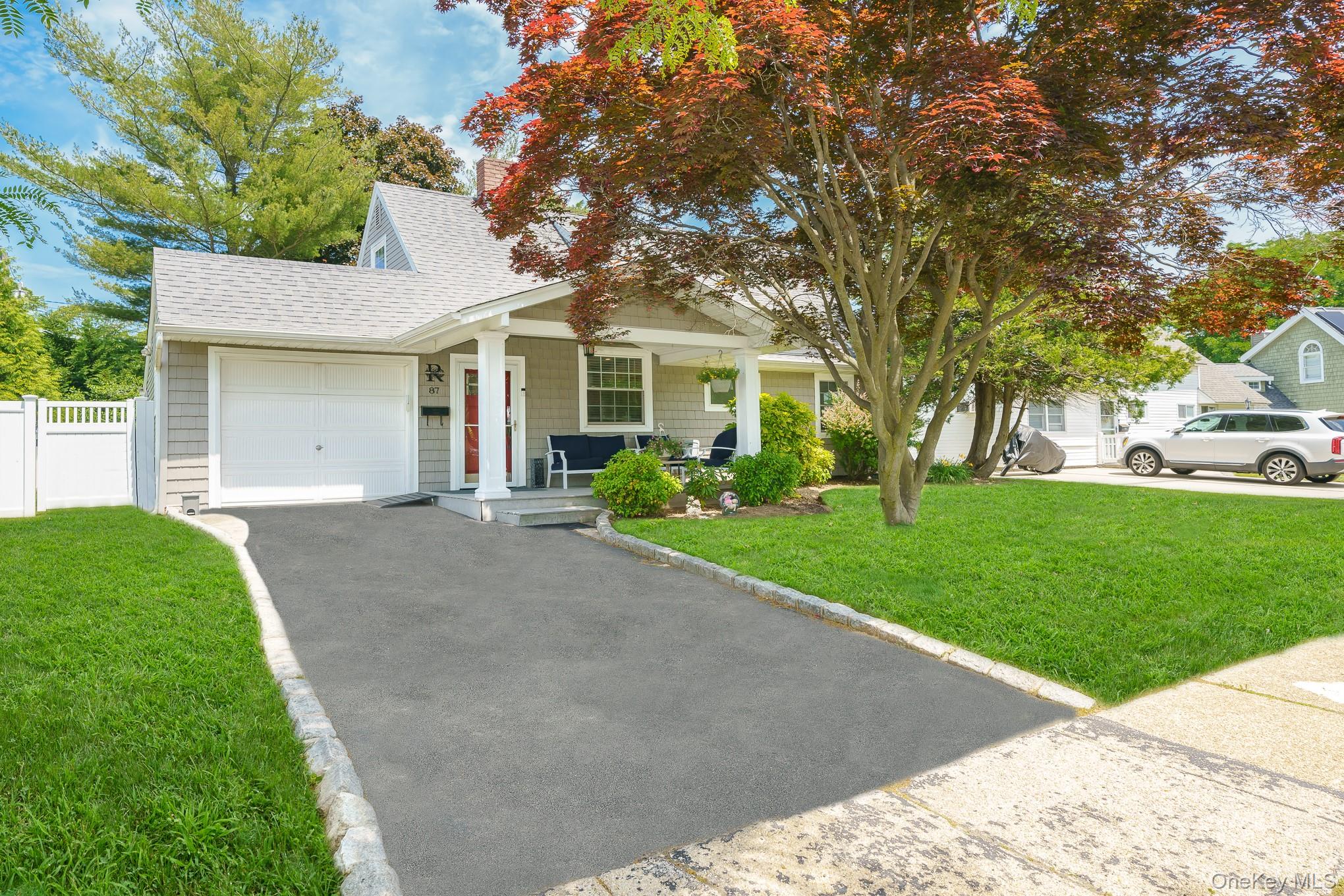87 Tardy Lane Property Photo 2