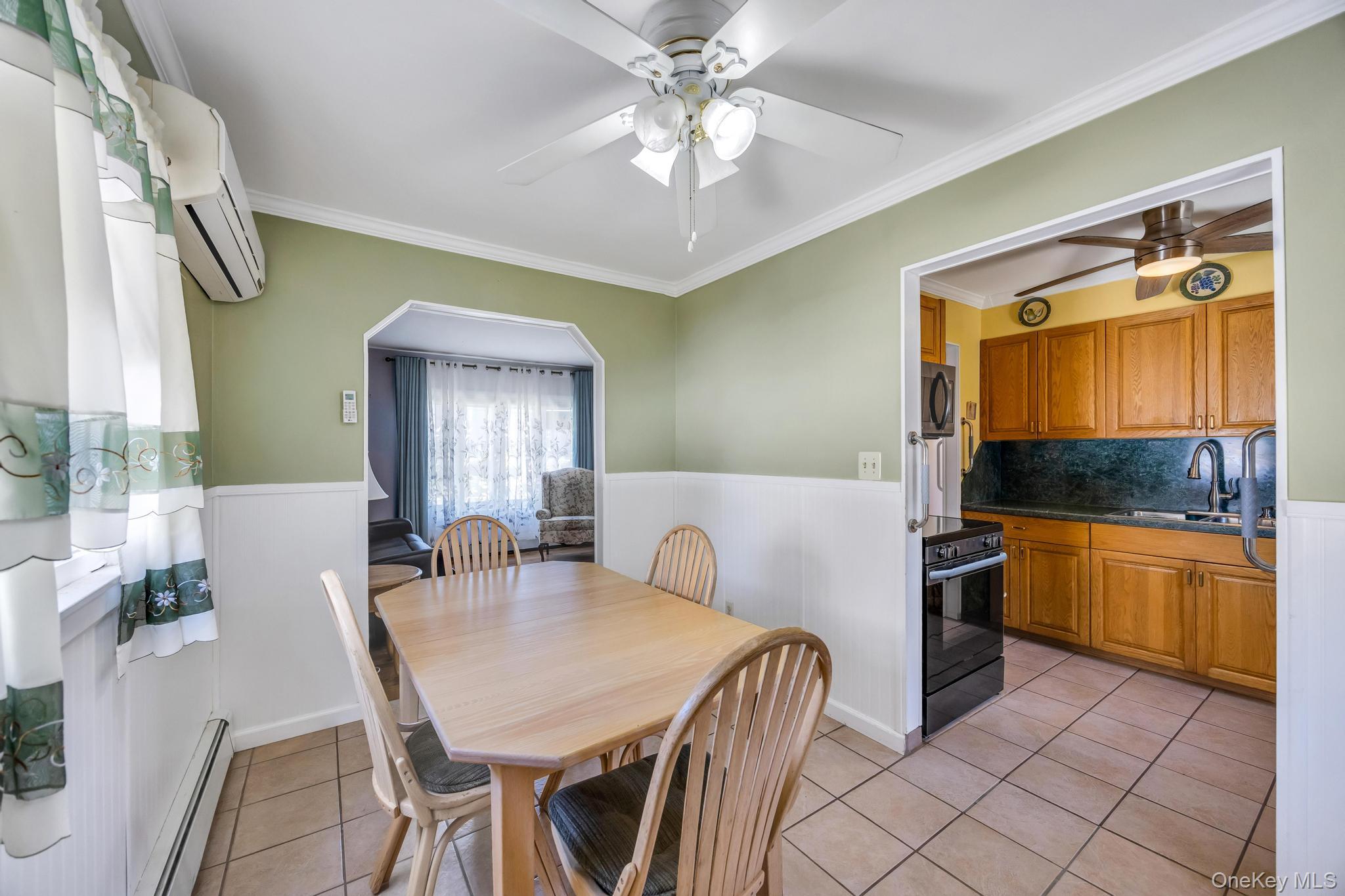 122 Lambert Avenue Property Photo 7