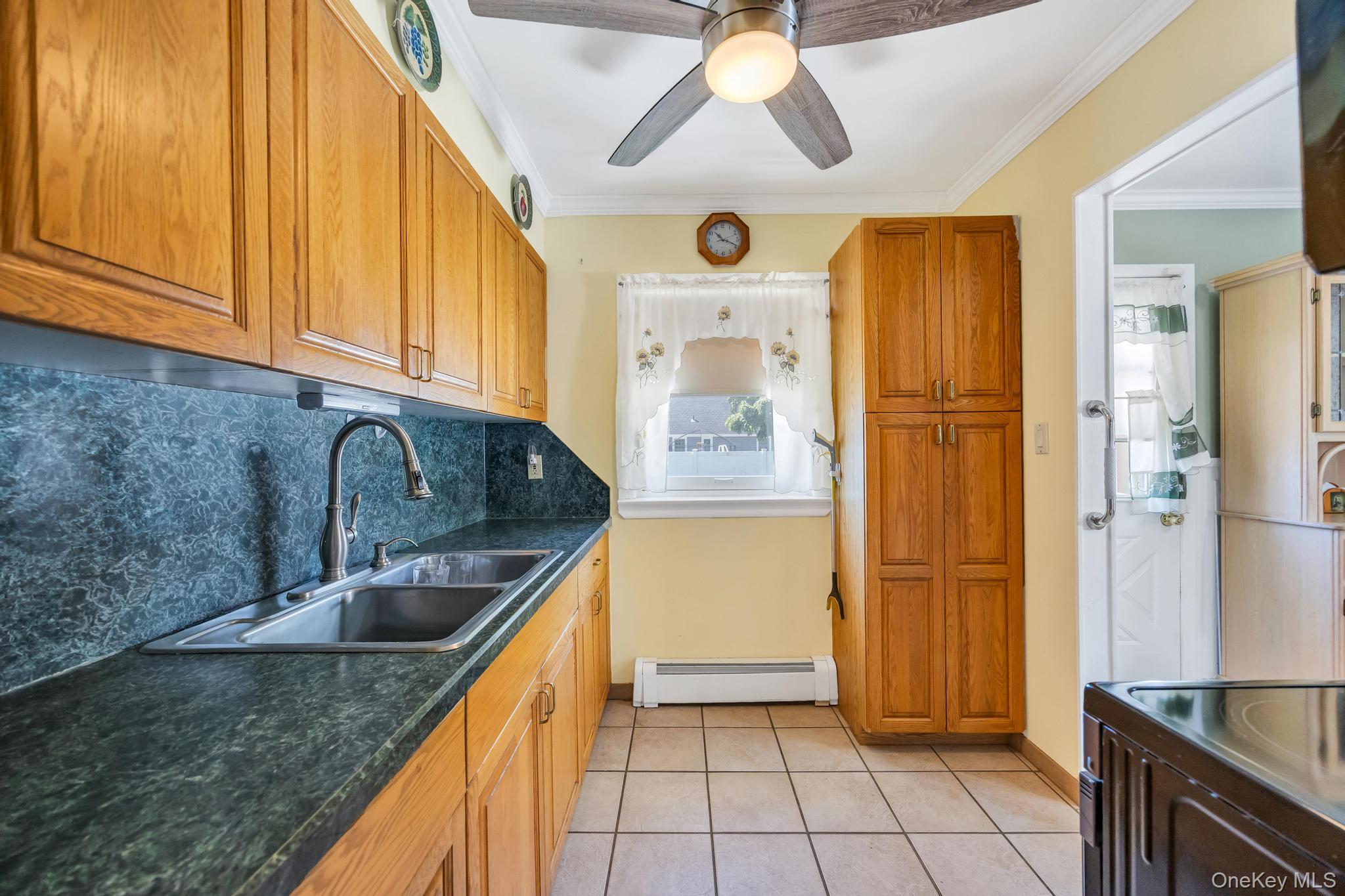 122 Lambert Avenue Property Photo 10