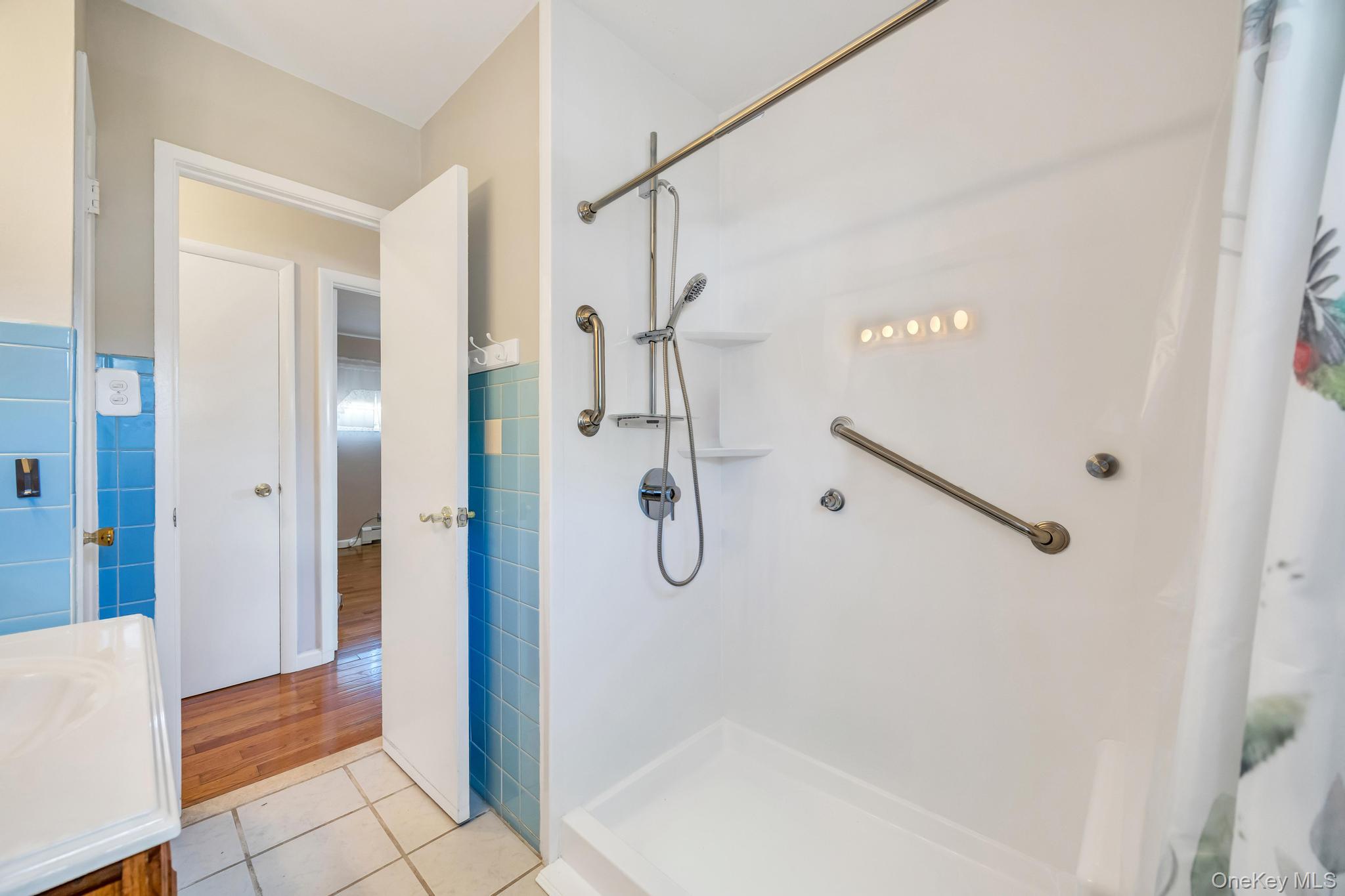 122 Lambert Avenue Property Photo 12