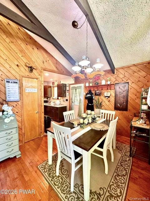 107 Fetlock Drive Property Photo 15