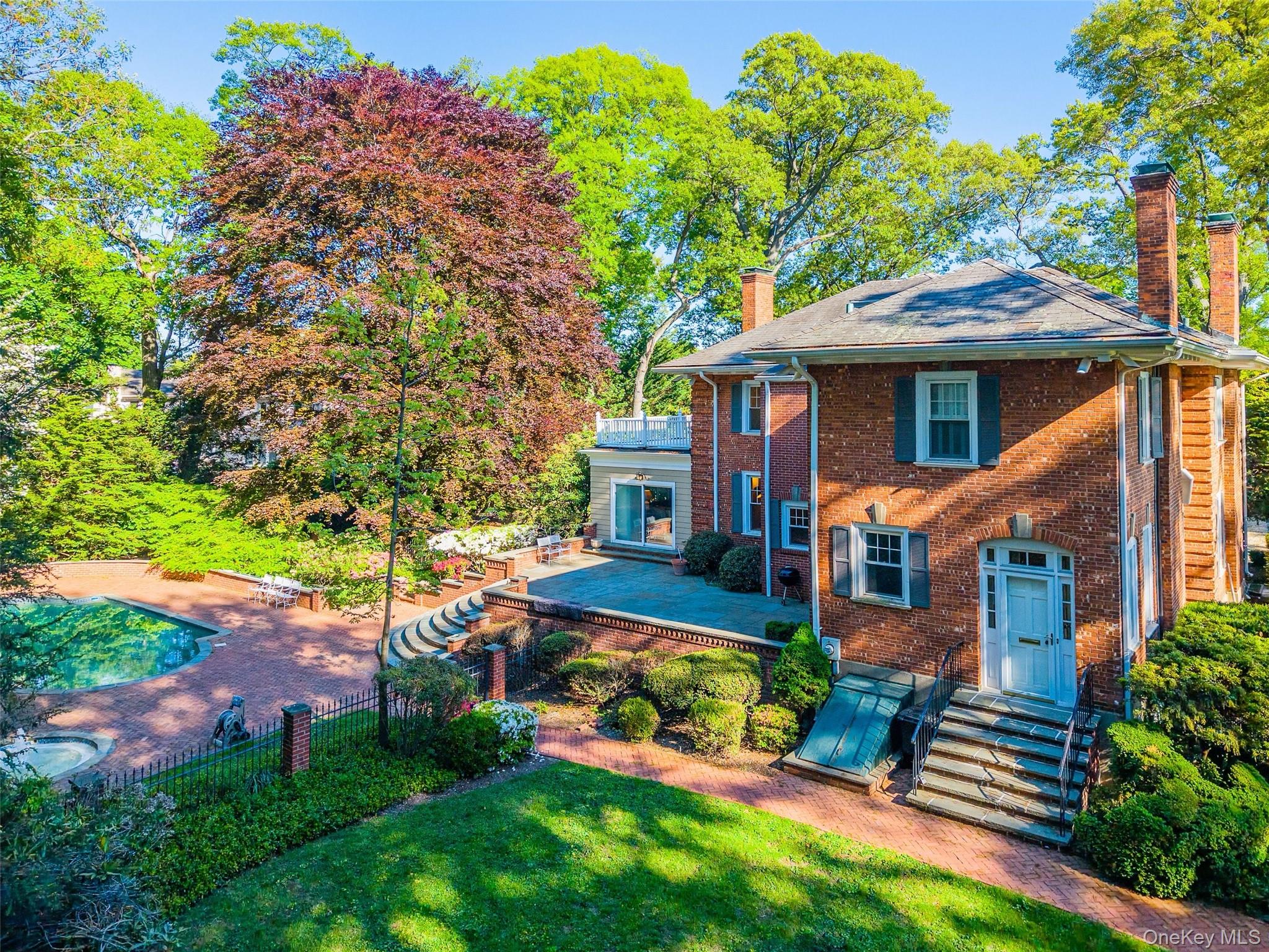 23 Townsend Road Property Photo 3