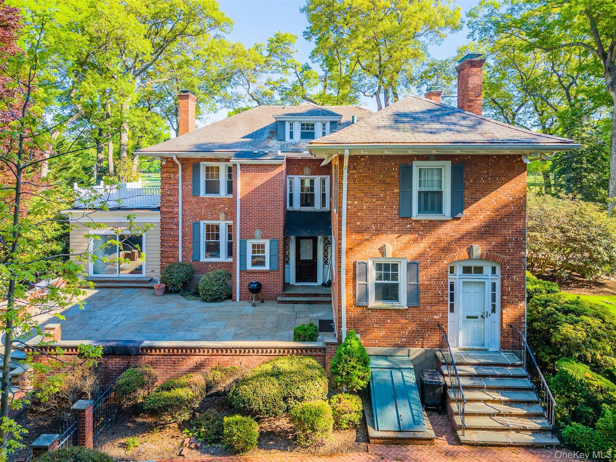23 Townsend Road Property Photo 4