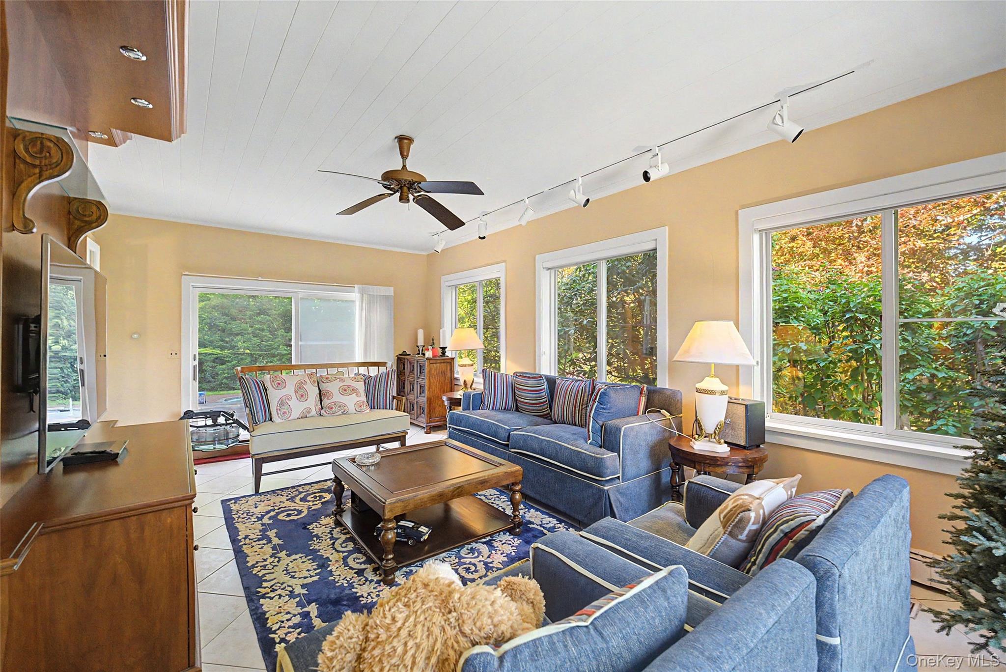 23 Townsend Road Property Photo 10