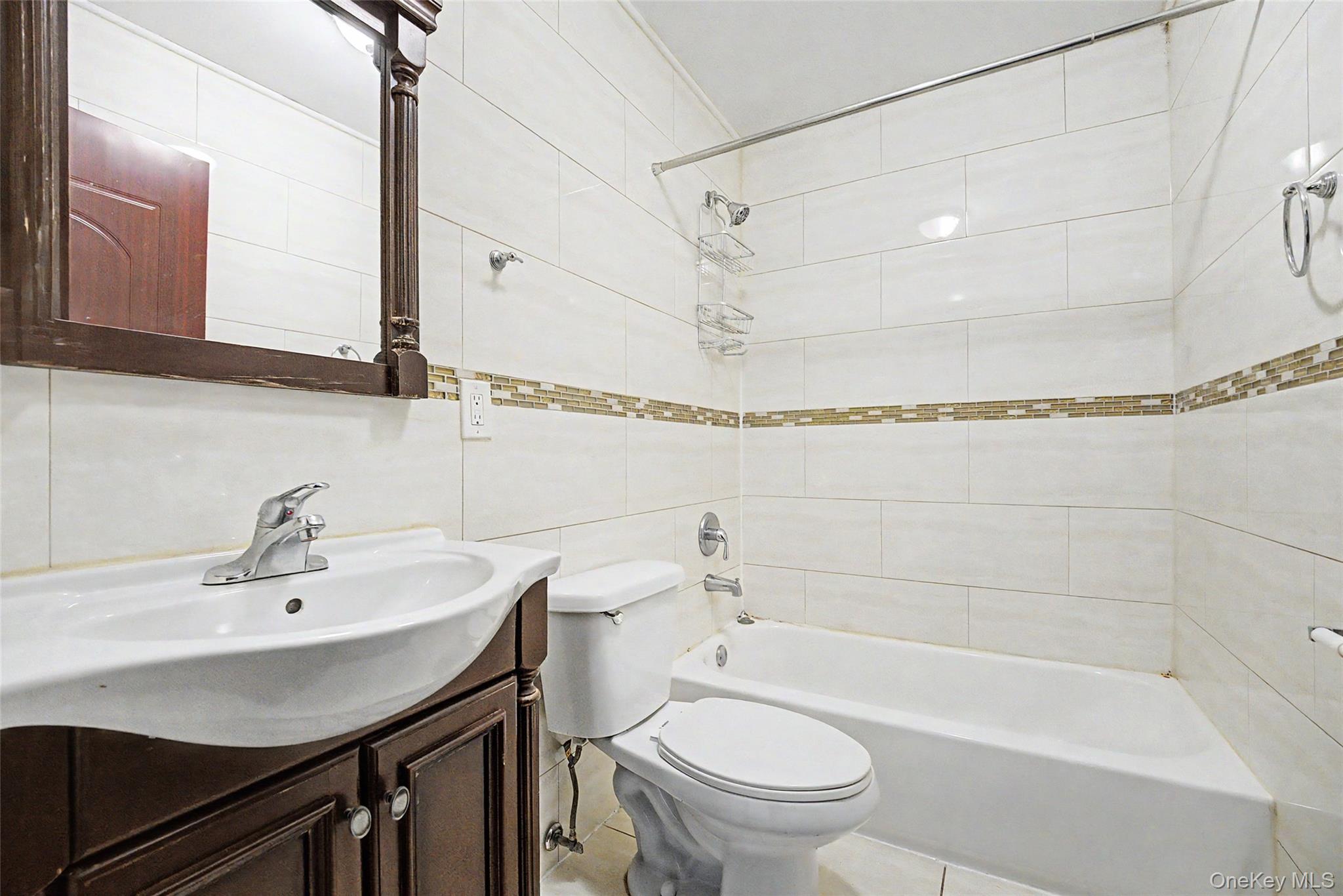 52-08 103rd Street Property Photo 6