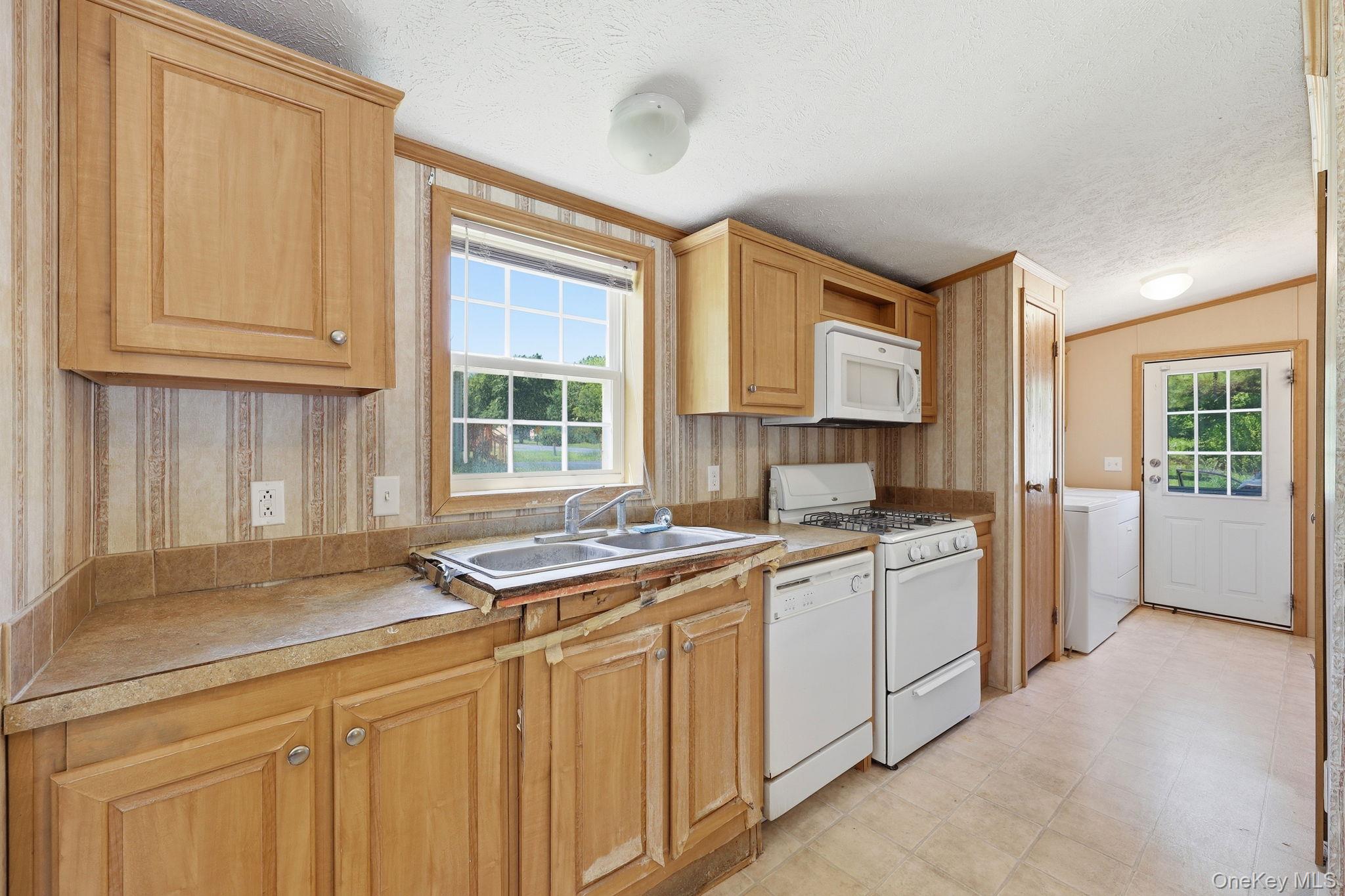 59 Deer Haven Lane Property Photo 13