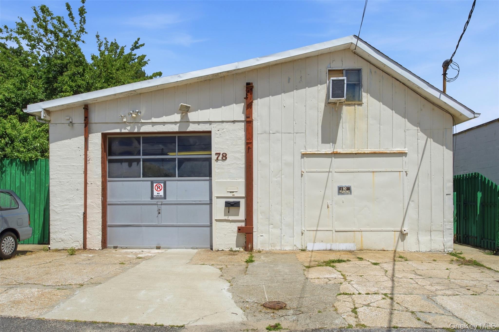 78 Auburn Street Property Photo 3