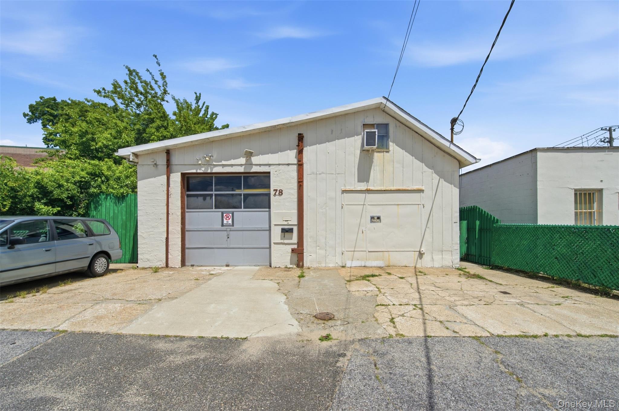 78 Auburn Street Property Photo 4