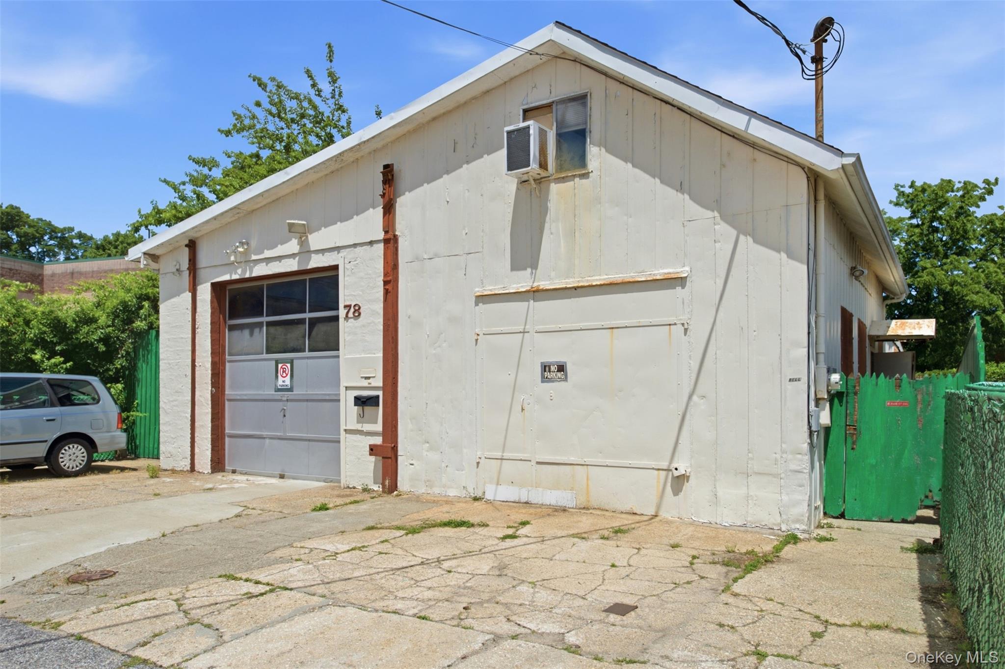 78 Auburn Street Property Photo 5