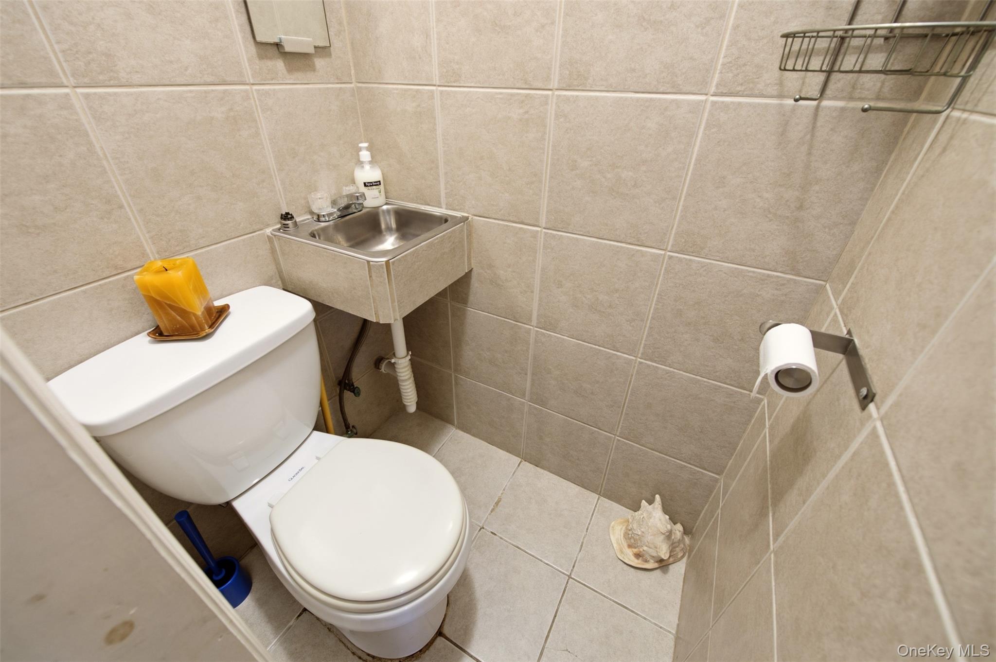 78 Auburn Street Property Photo 11