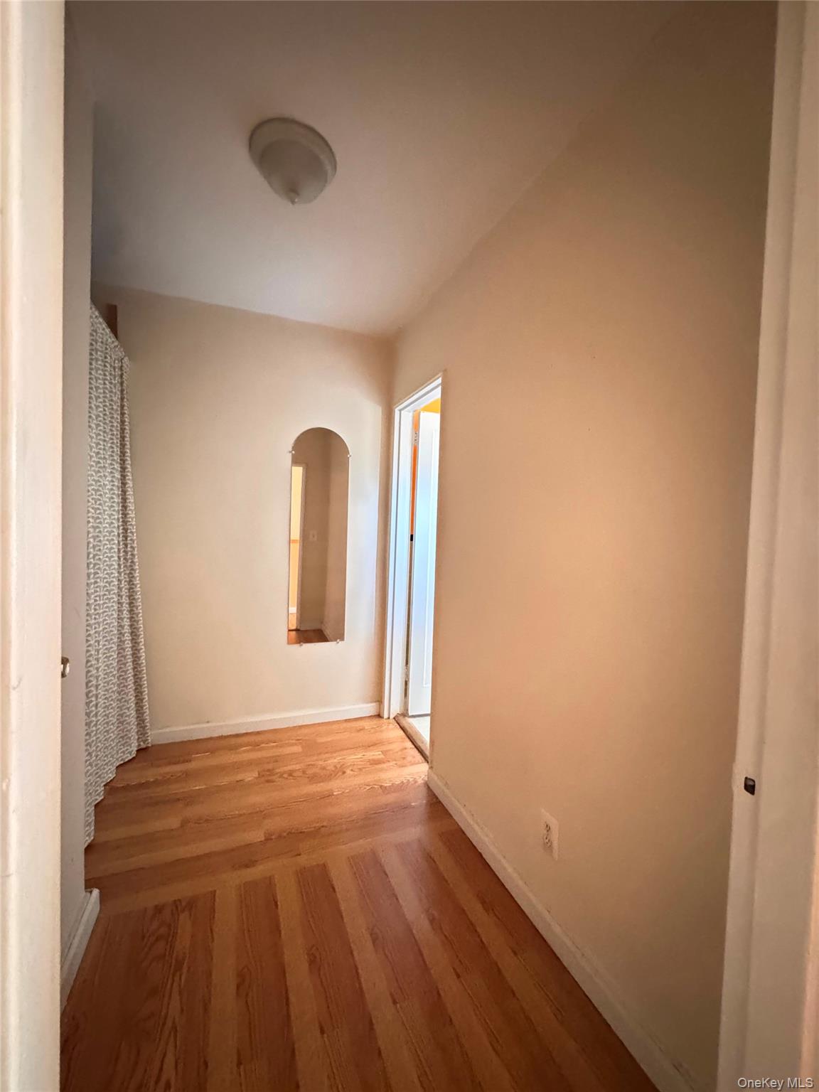 8 Wainwright Avenue 2a Property Photo 3