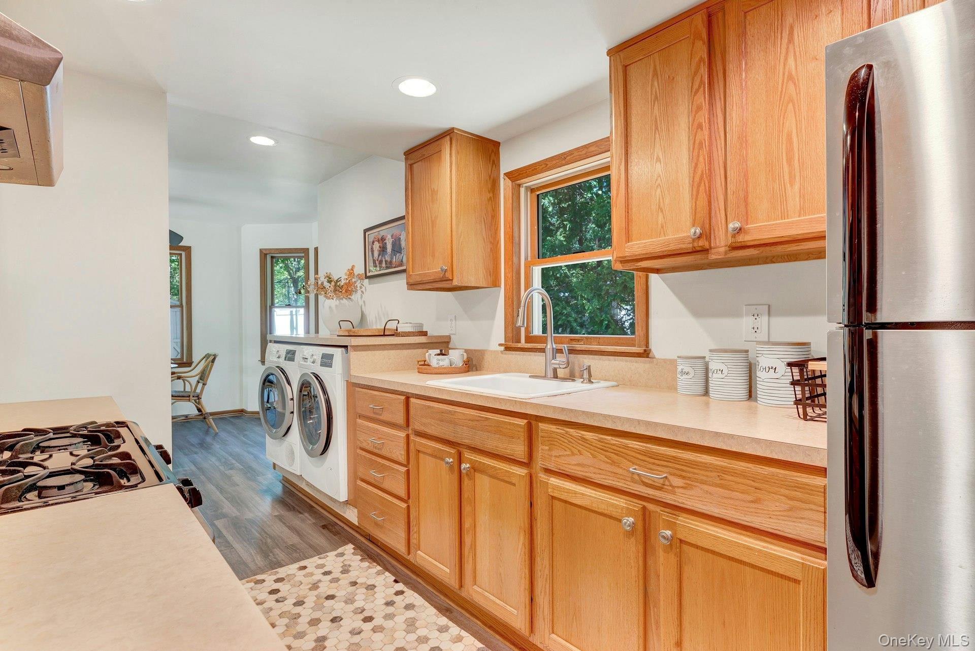 420 Sigsbee Road Property Photo 10