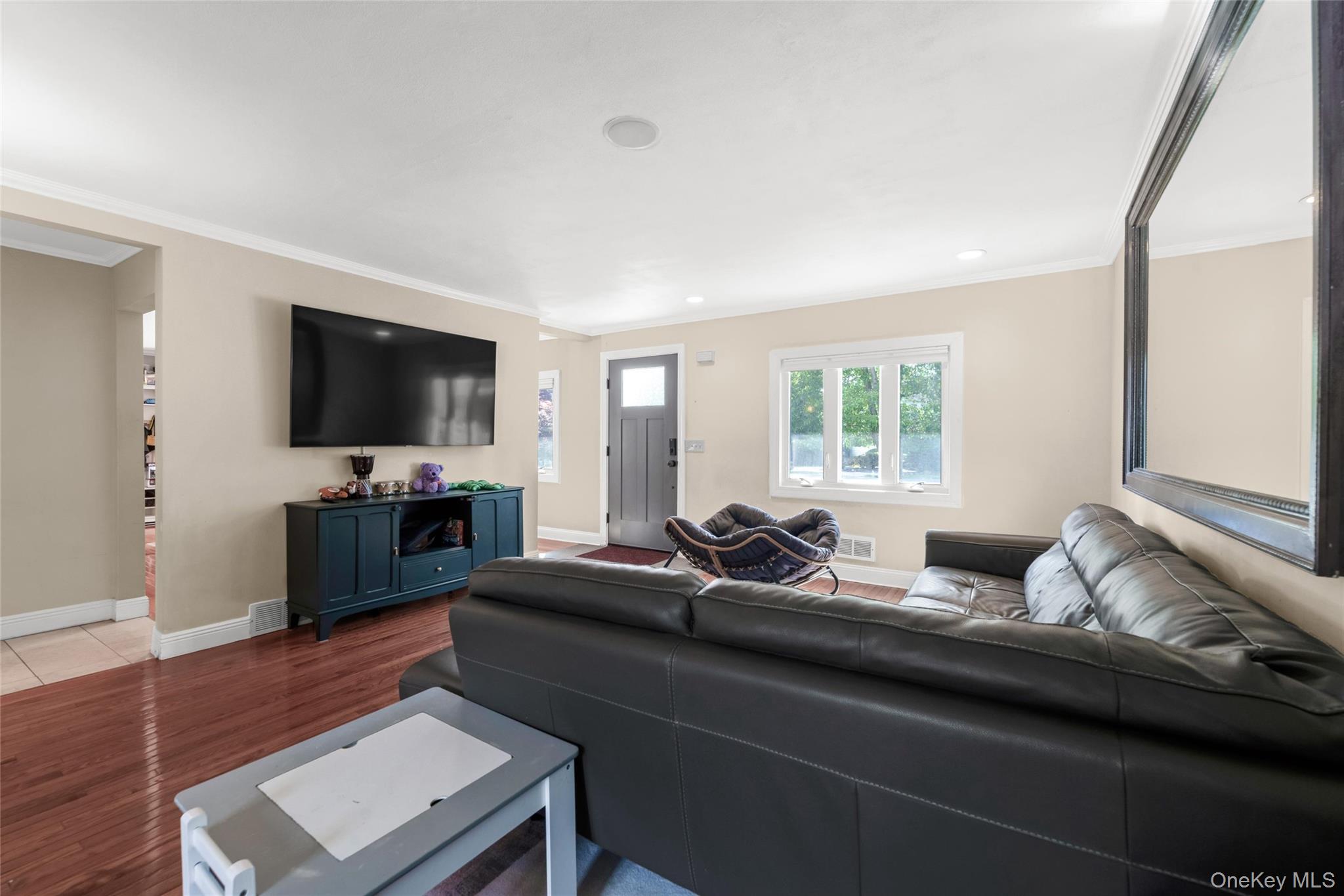 10 Garden Court Property Photo 3