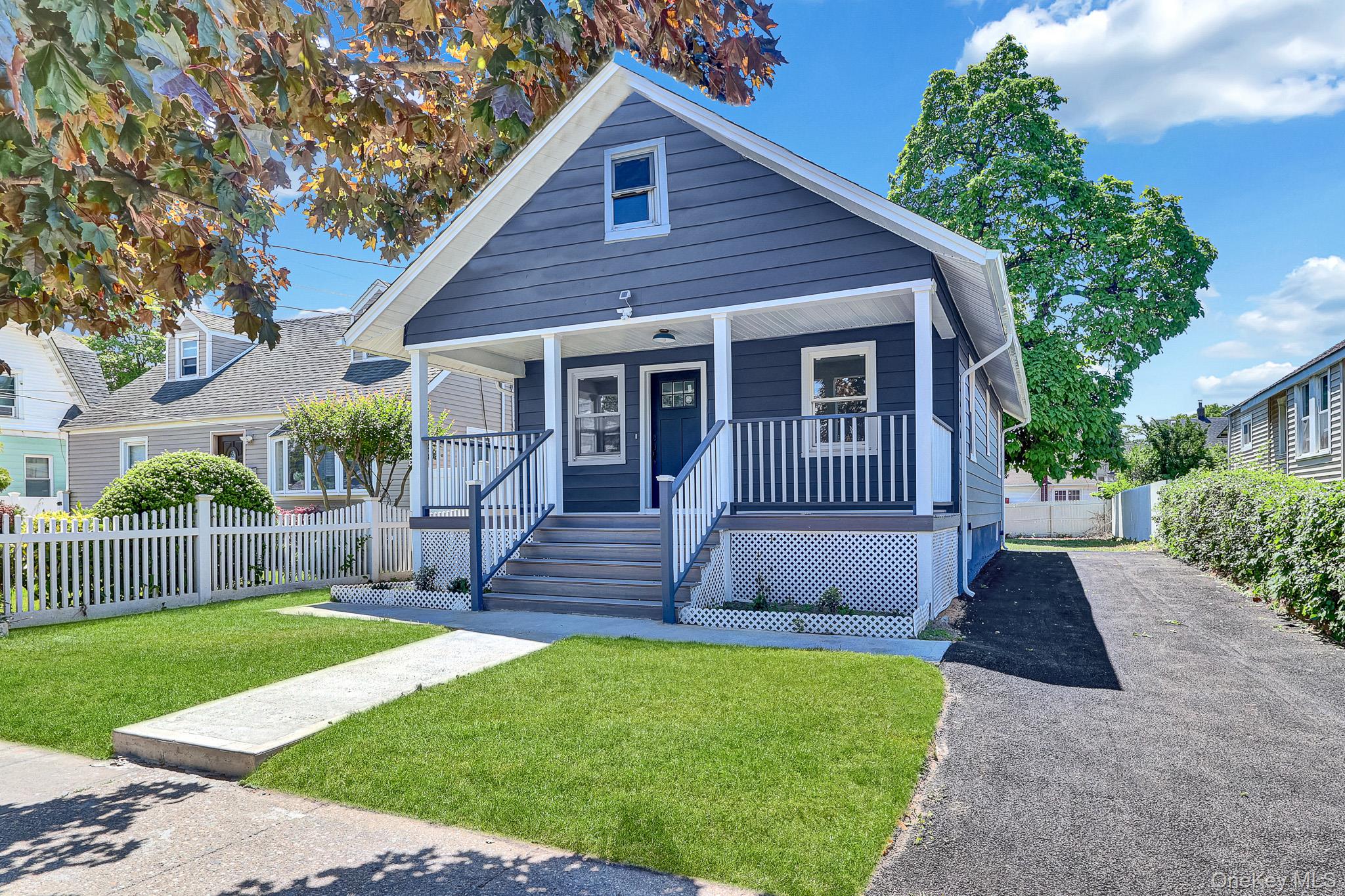 20 Lillian Avenue Property Photo 1