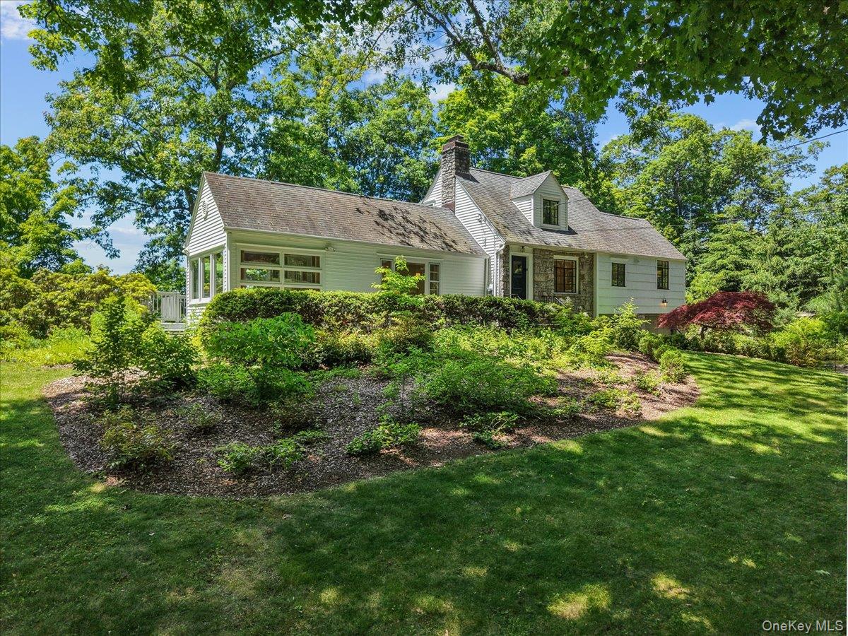 51 Laurel Drive Property Photo 2