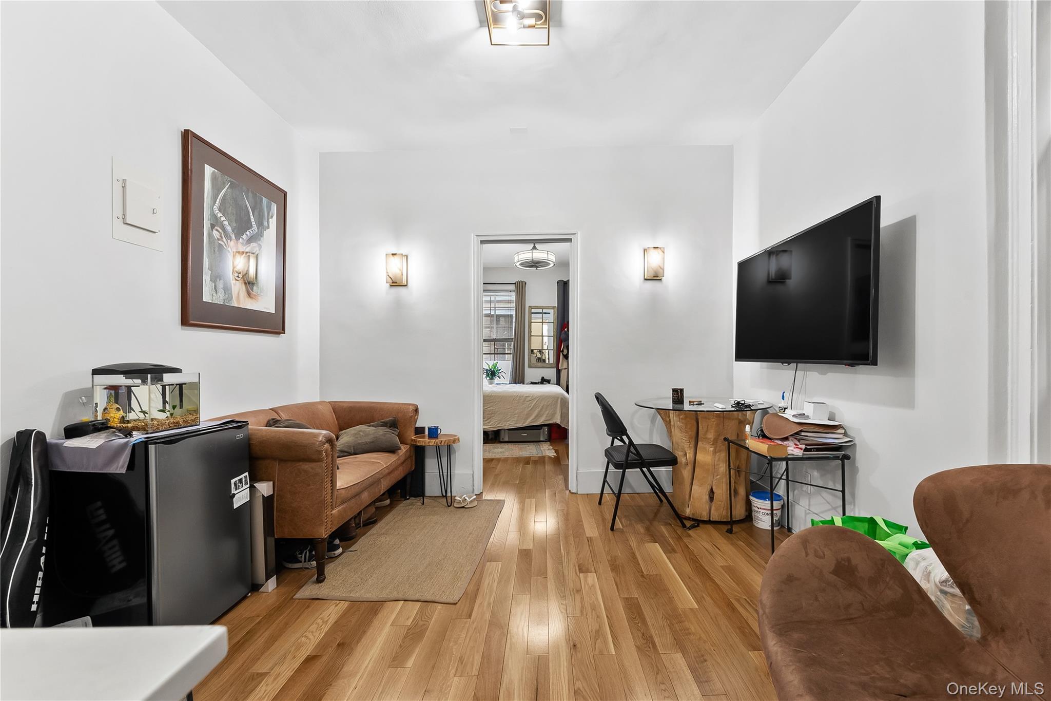 228 W 17th Street 2a Property Photo 1