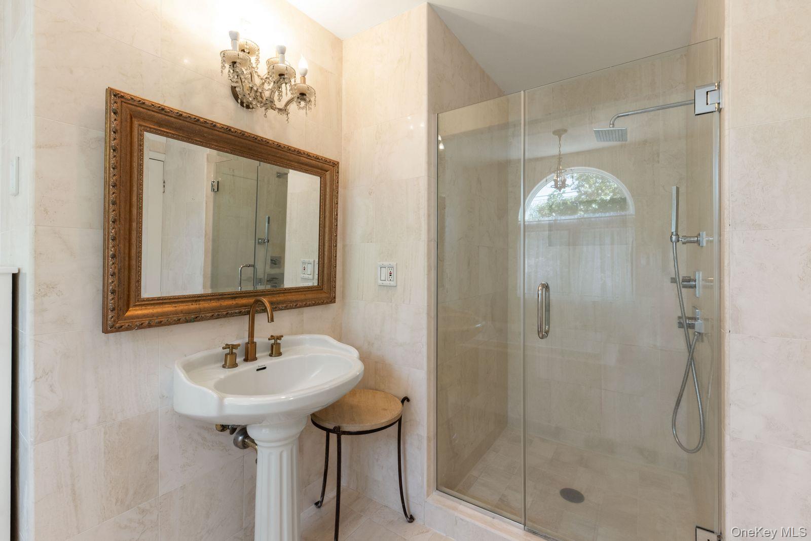 98 Washington Avenue Property Photo 12
