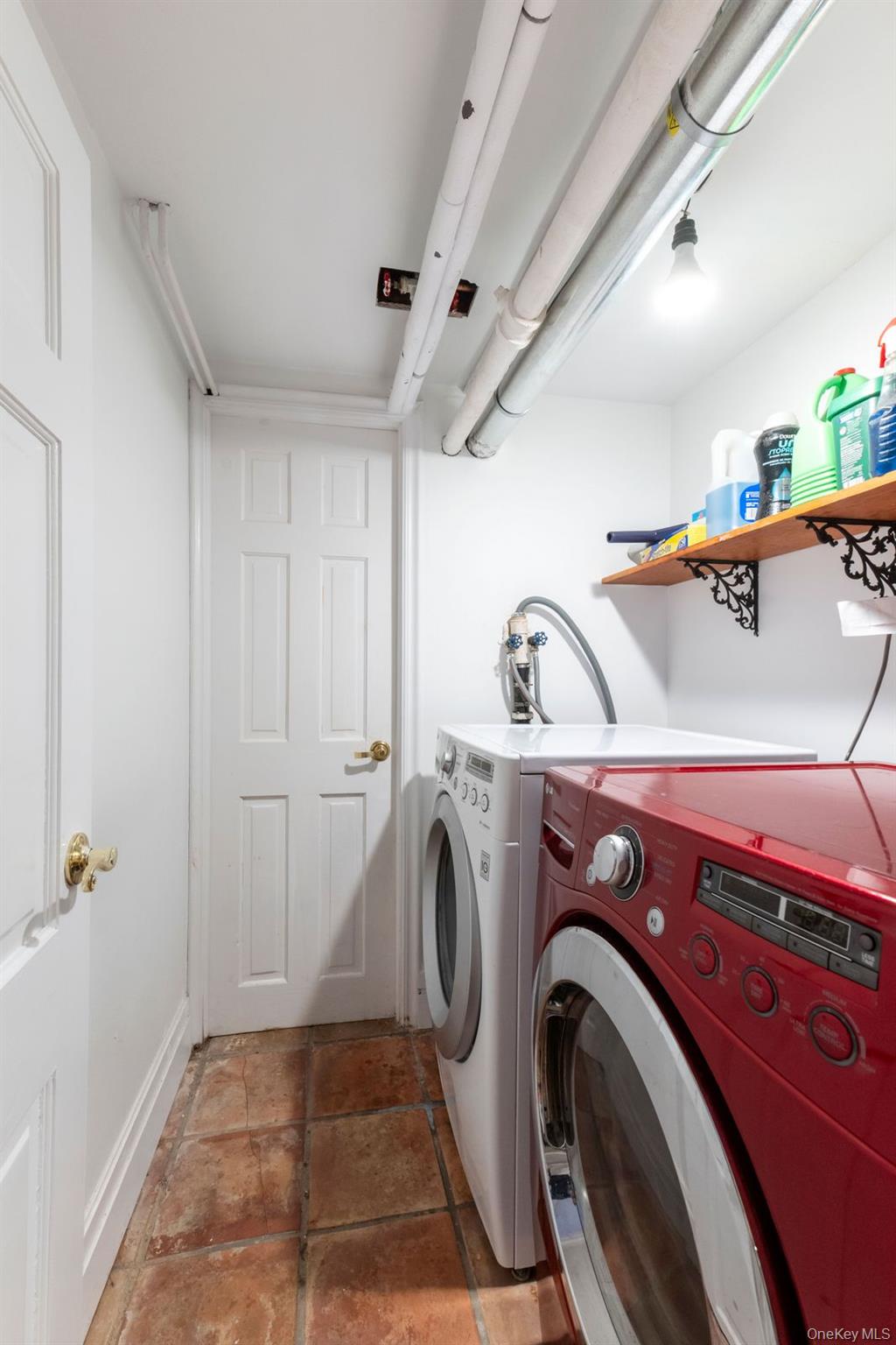 98 Washington Avenue Property Photo 17