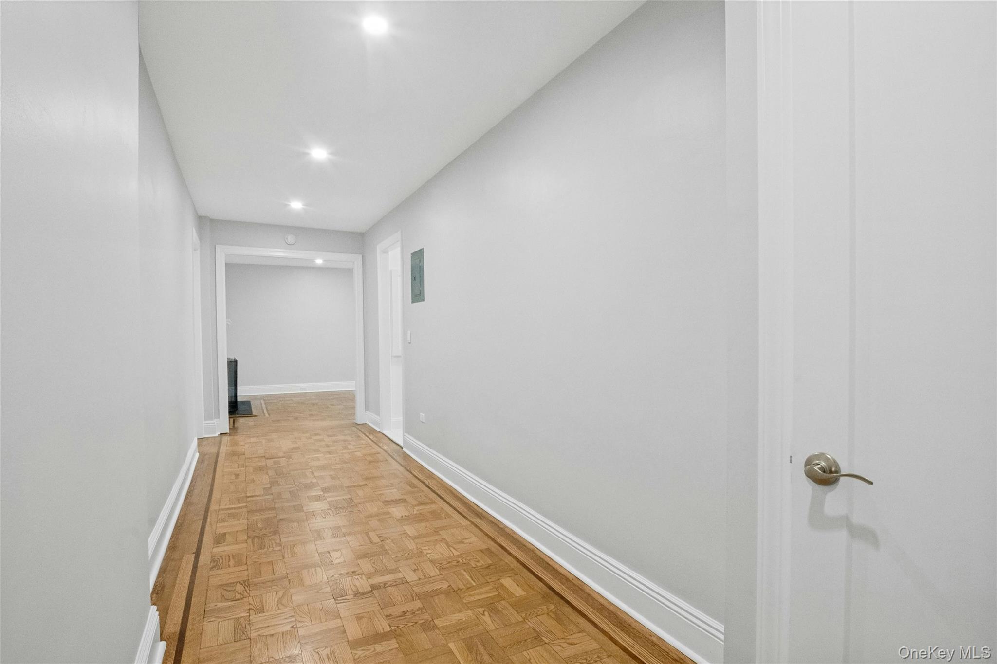 300 S Broadway 1 G Property Photo 7