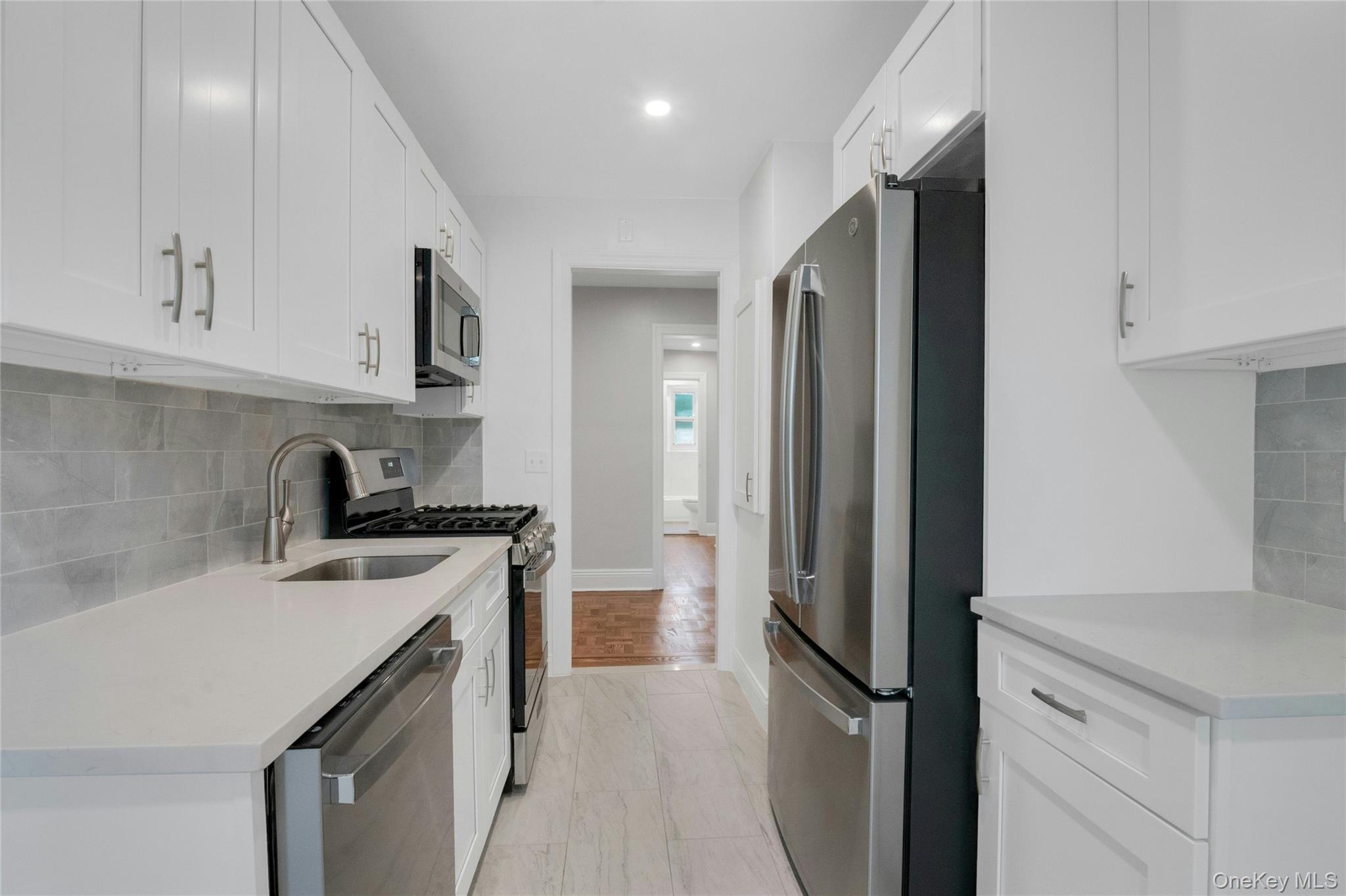 300 S Broadway 1 G Property Photo 11