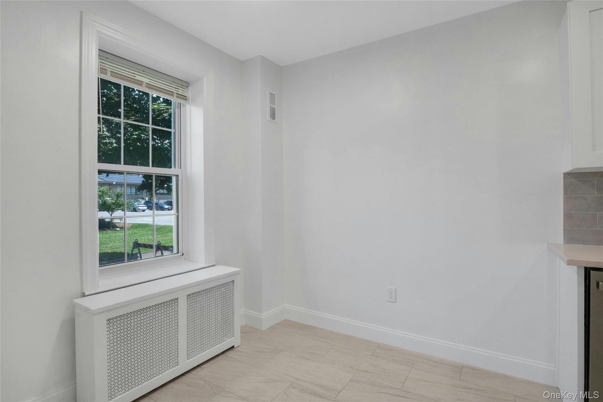 300 S Broadway 1 G Property Photo 13