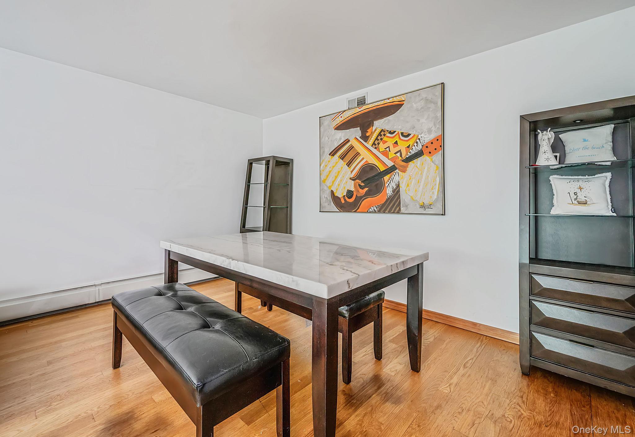 7 Forest Avenue Property Photo 11