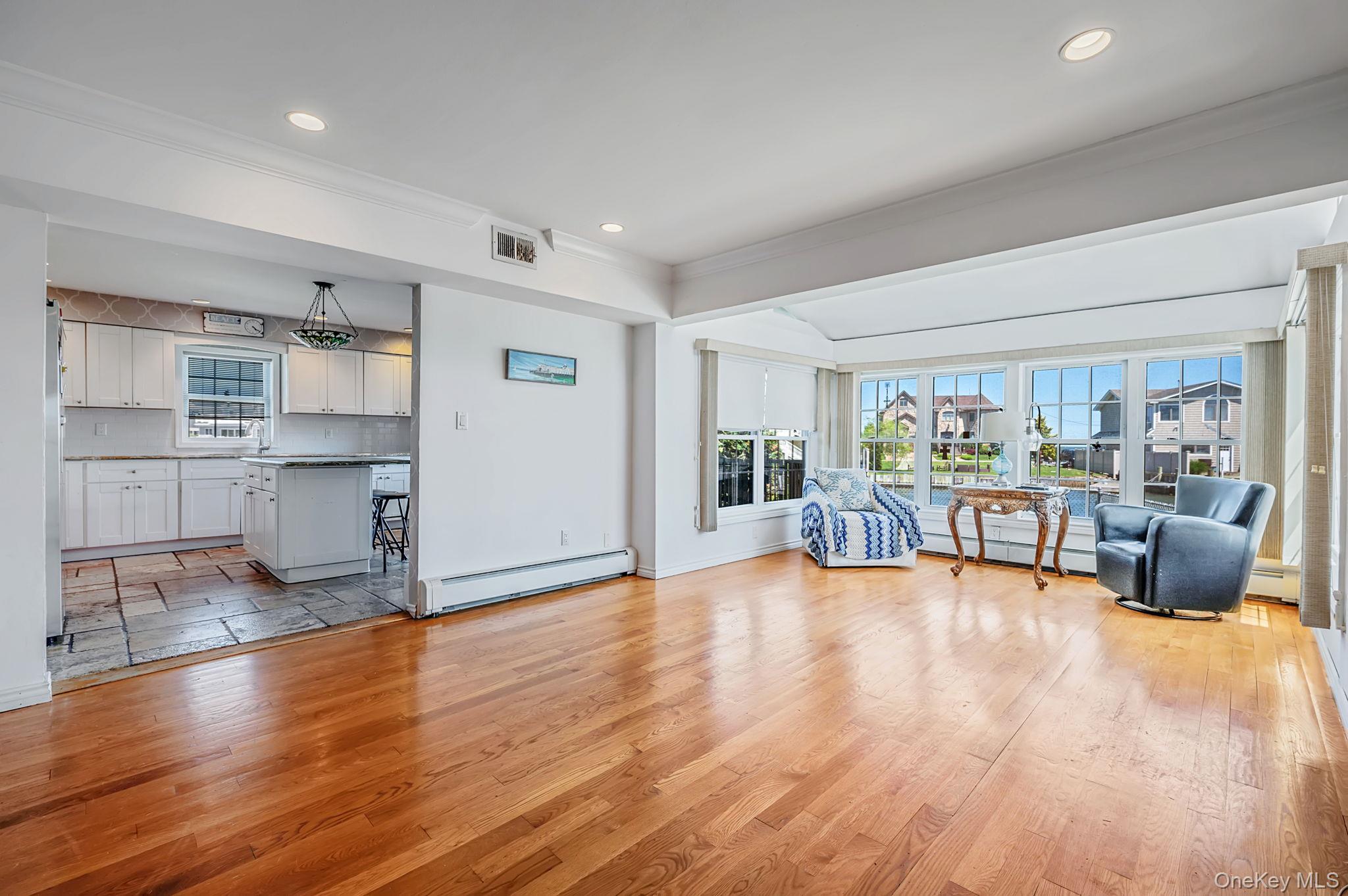 7 Forest Avenue Property Photo 12