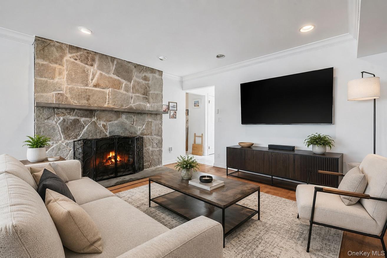 7 Forest Avenue Property Photo 14