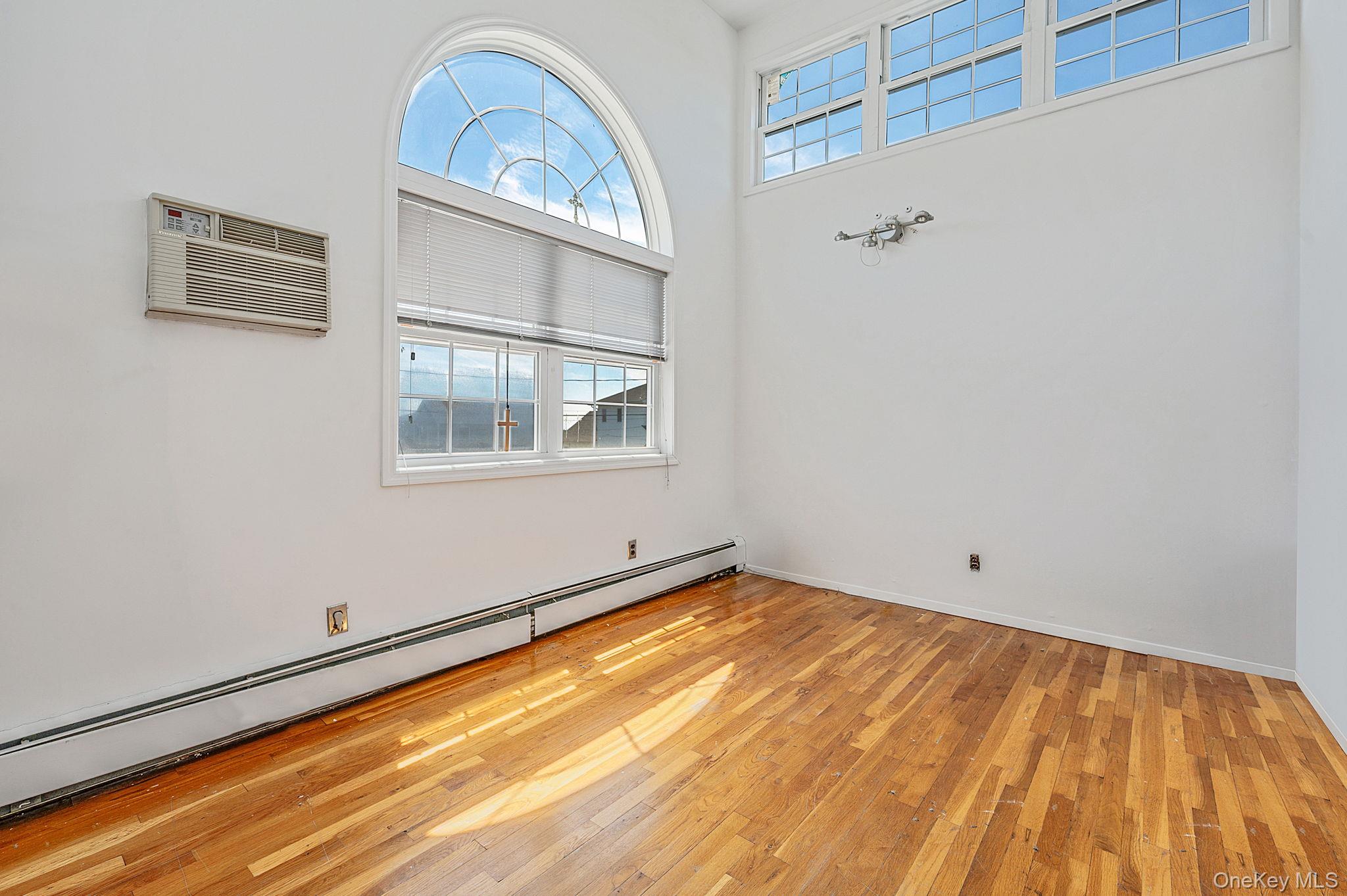 7 Forest Avenue Property Photo 26