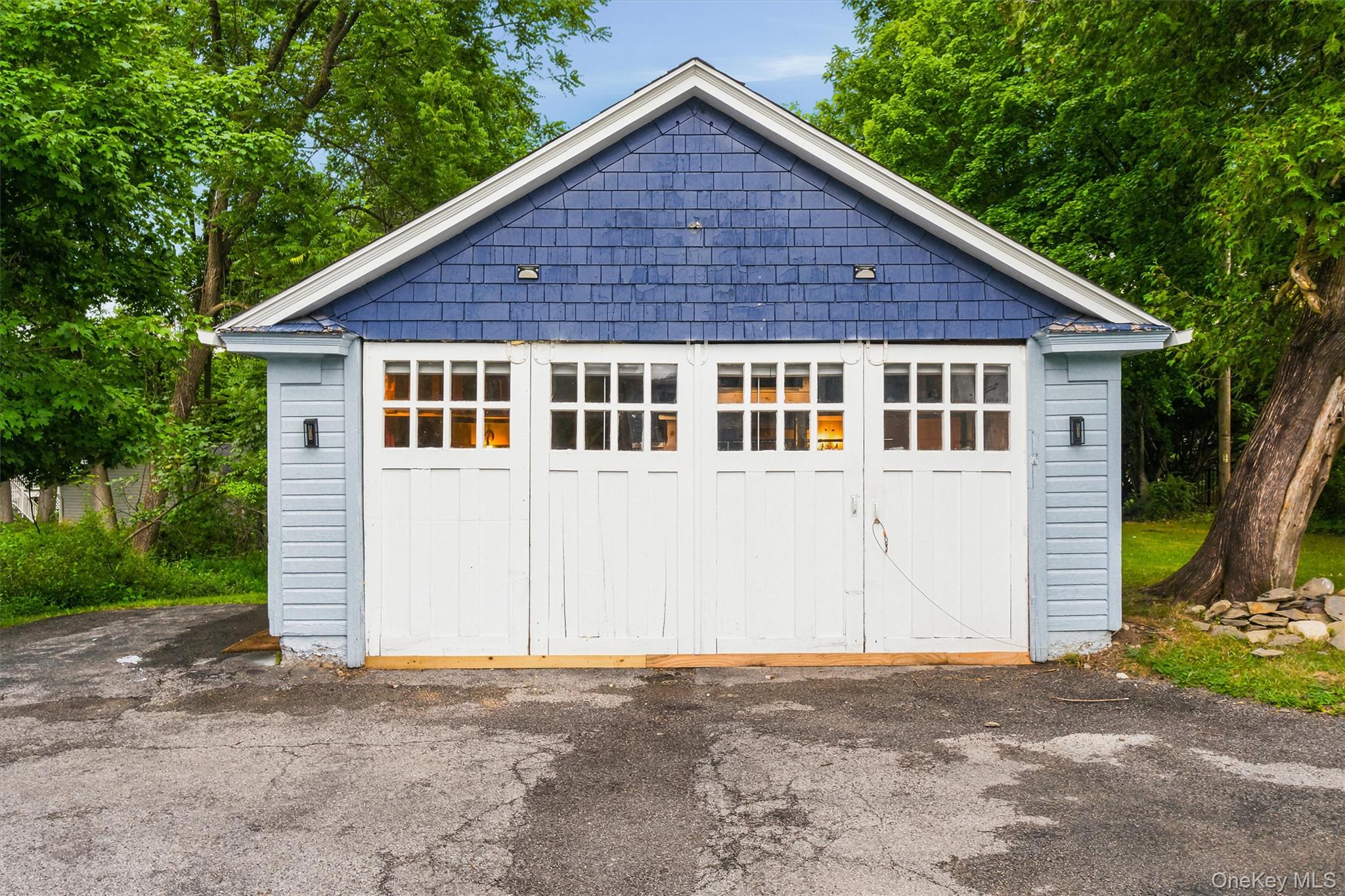 108 Hooker Avenue Property Photo 36