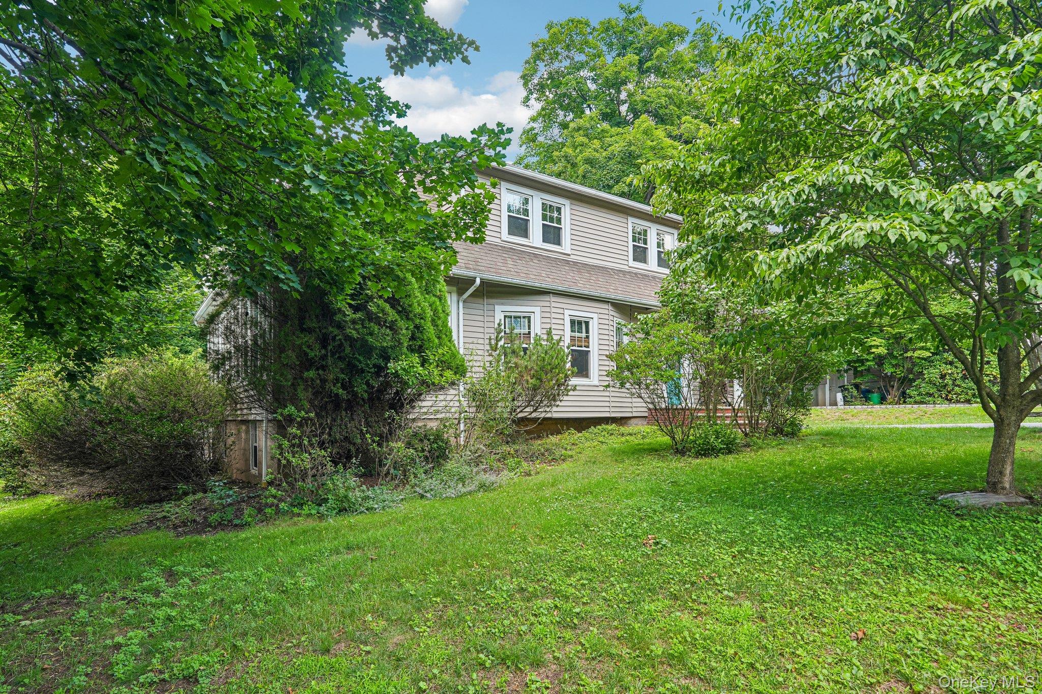 22 Grandview Avenue Property Photo 4