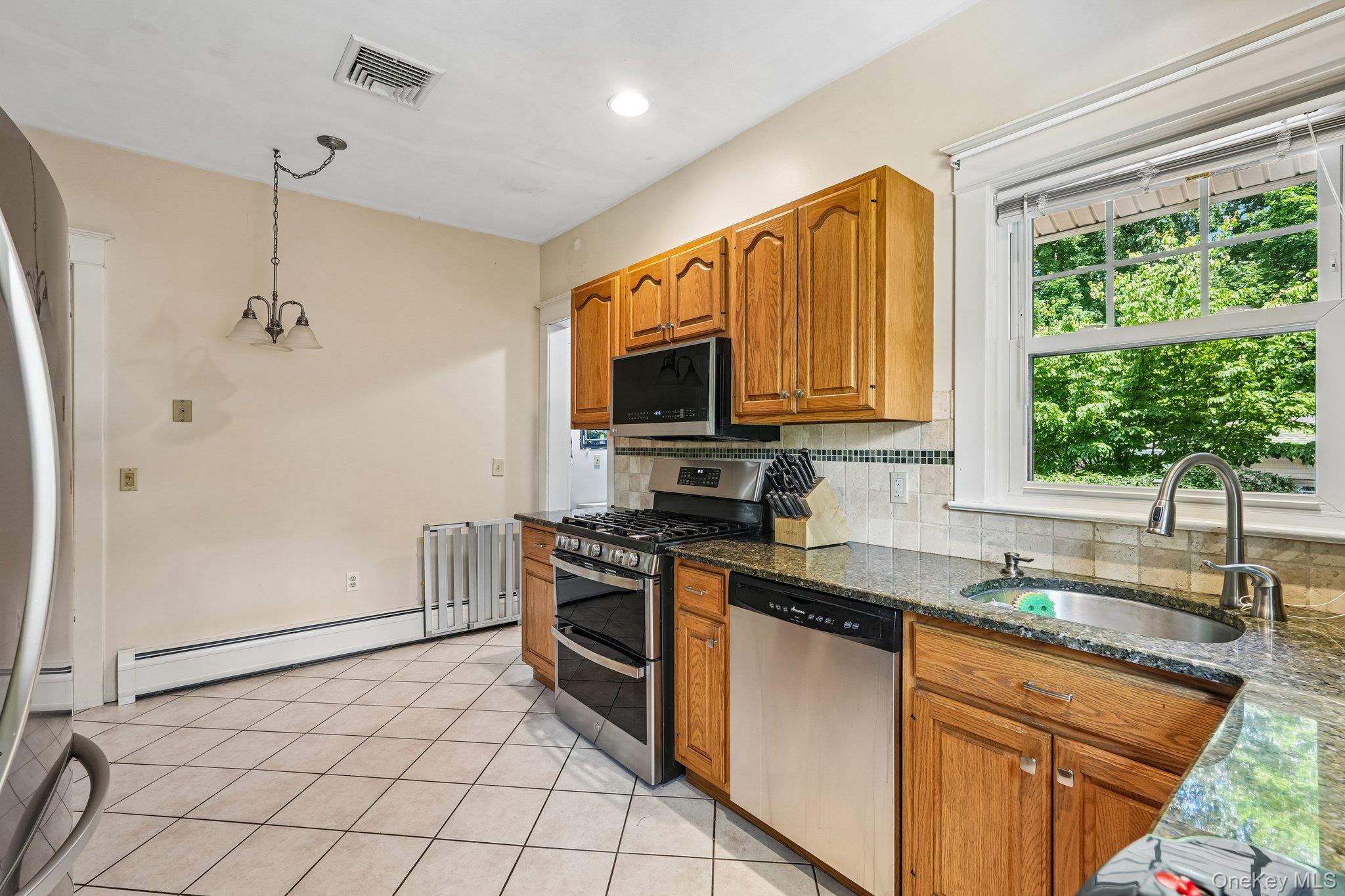 22 Grandview Avenue Property Photo 19