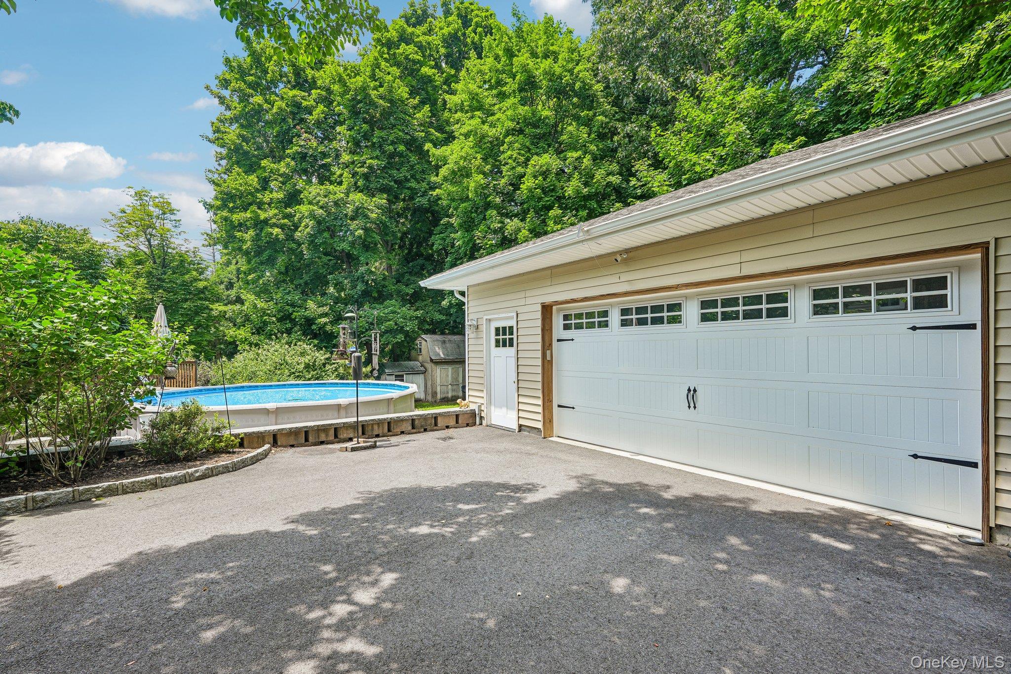 22 Grandview Avenue Property Photo 41