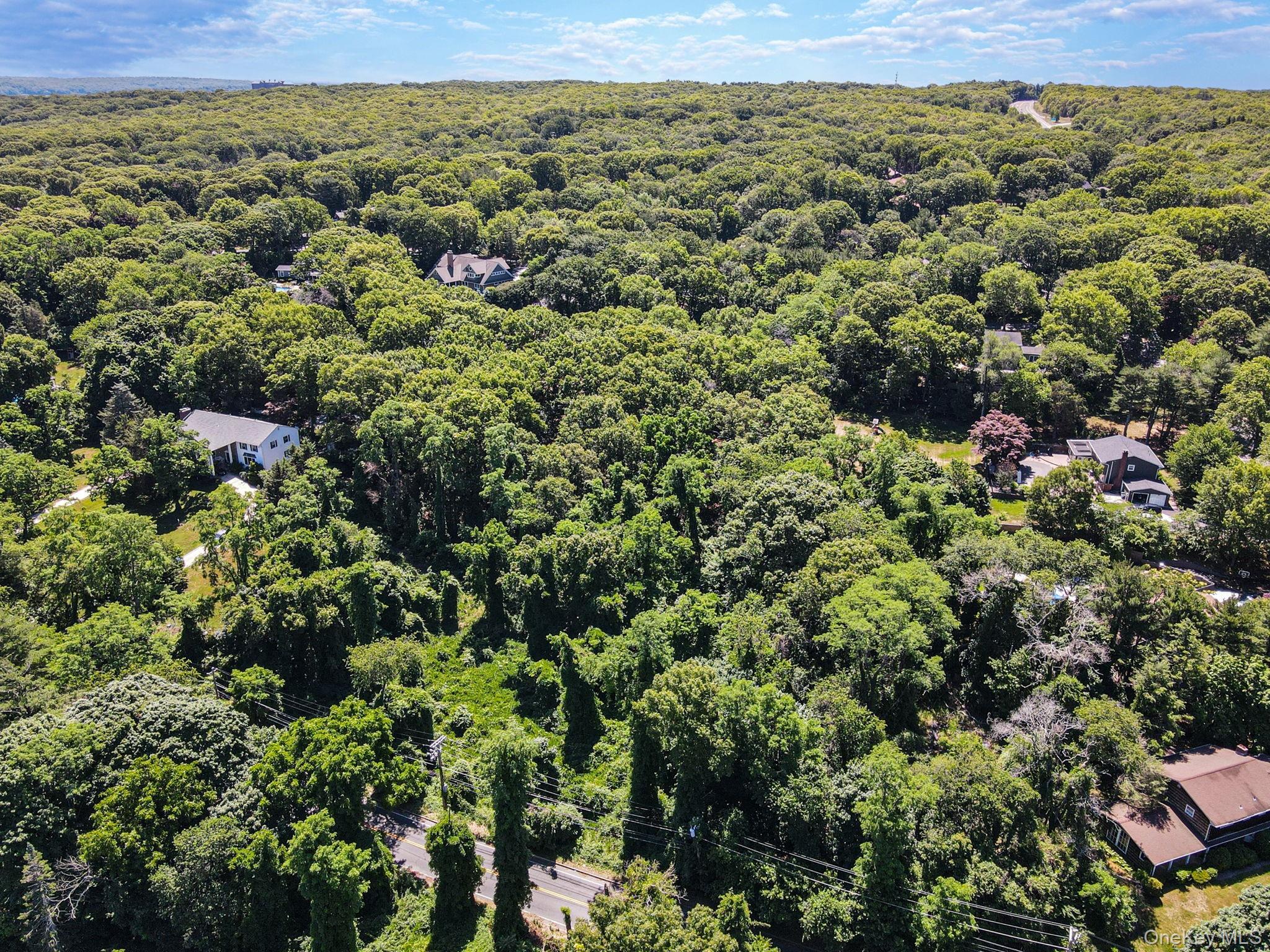 Sunken Meadow Road Property Photo 1