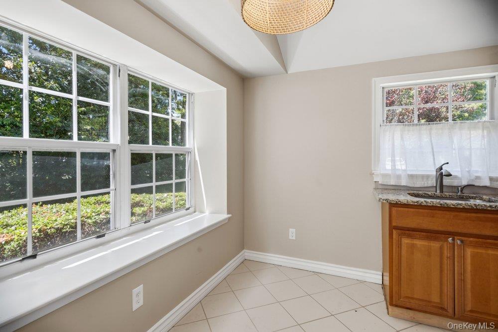 532 Race Place Property Photo 12