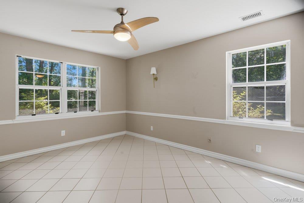 532 Race Place Property Photo 18